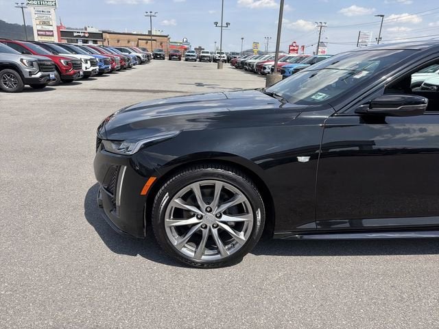2022 Cadillac CT5 Sport