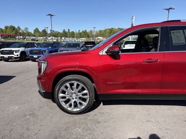 2024 GMC Acadia Denali
