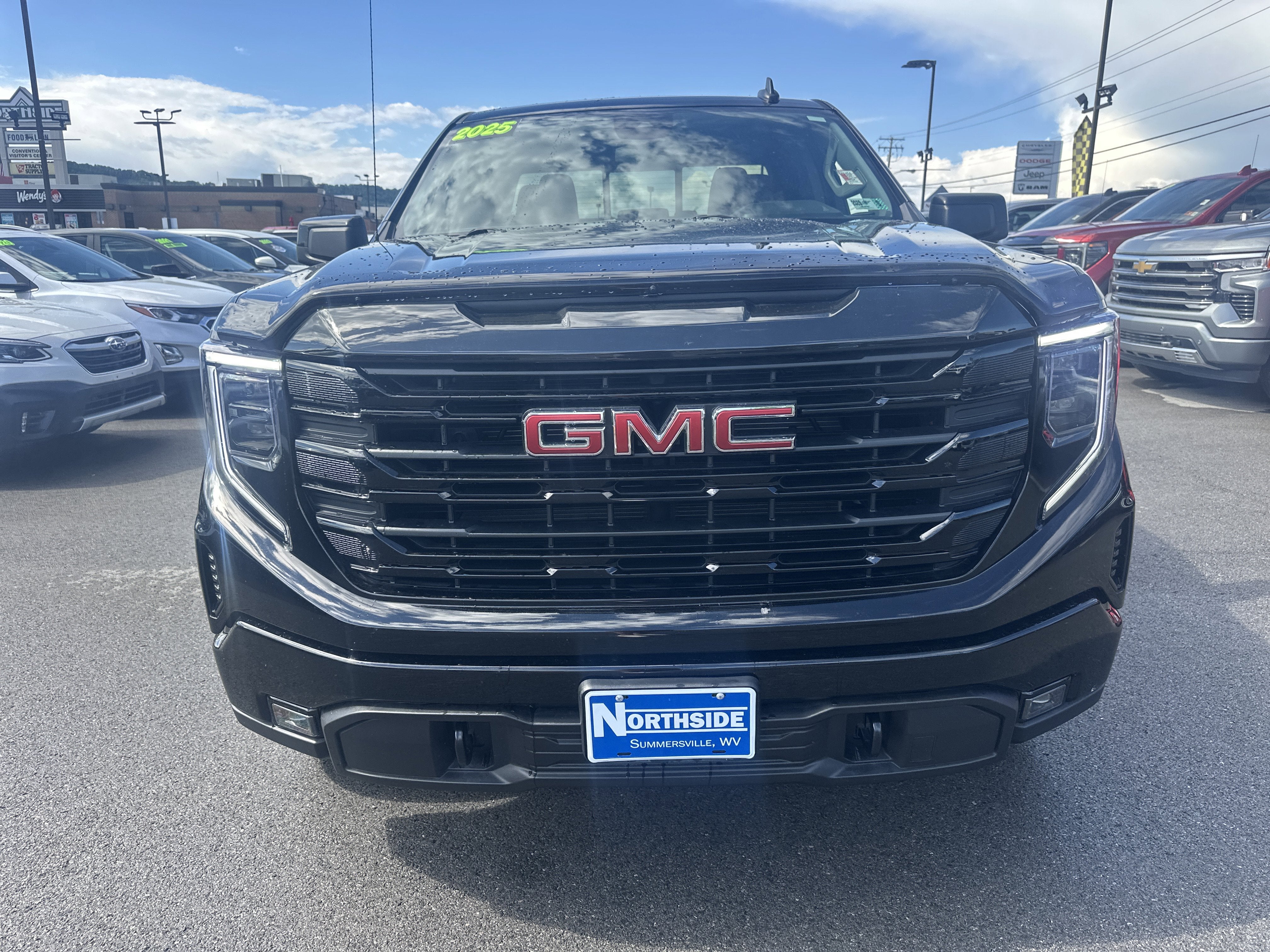 2025 GMC Sierra 1500 Elevation