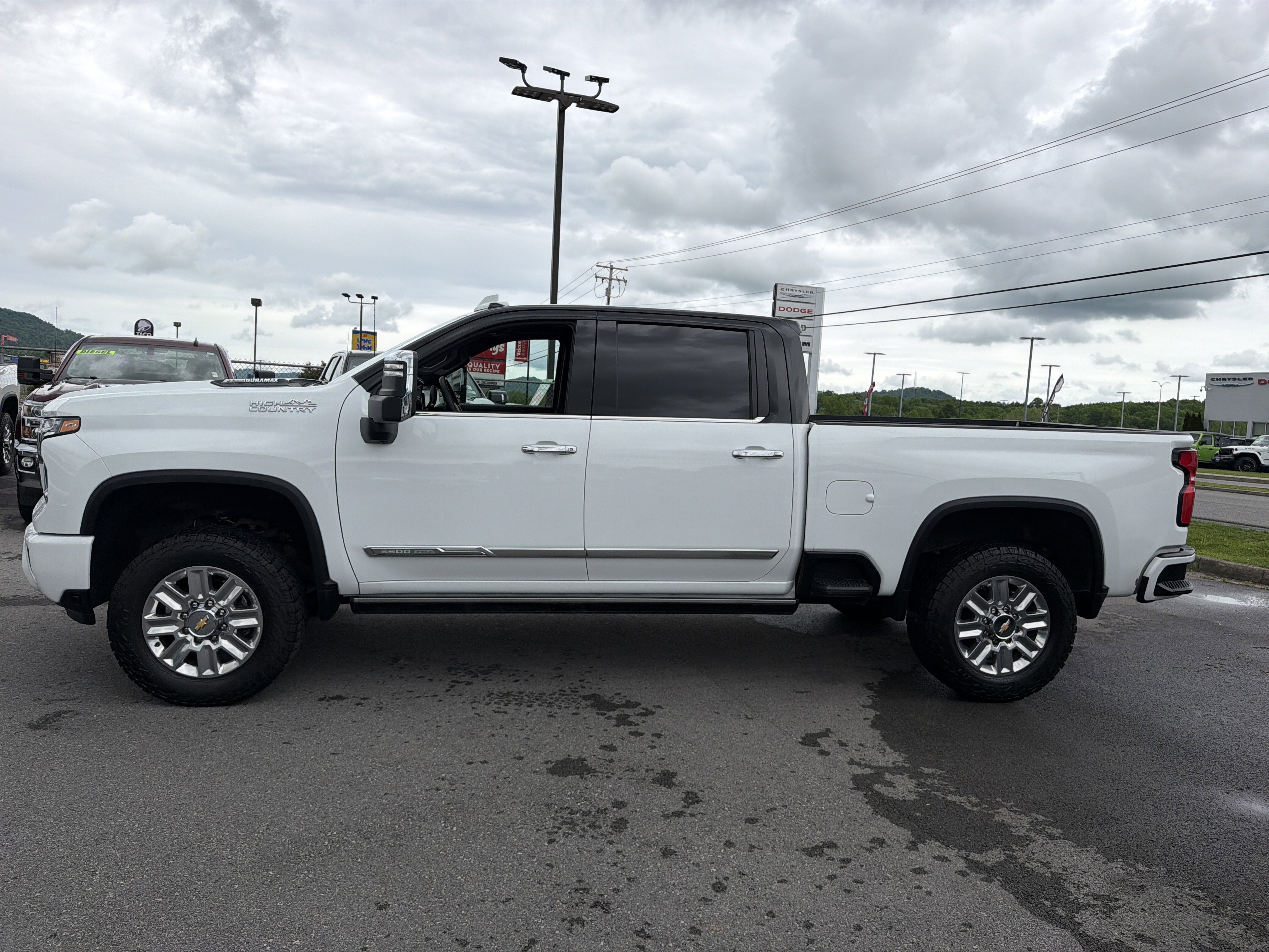 2024 Chevrolet Silverado 3500 HD High Country