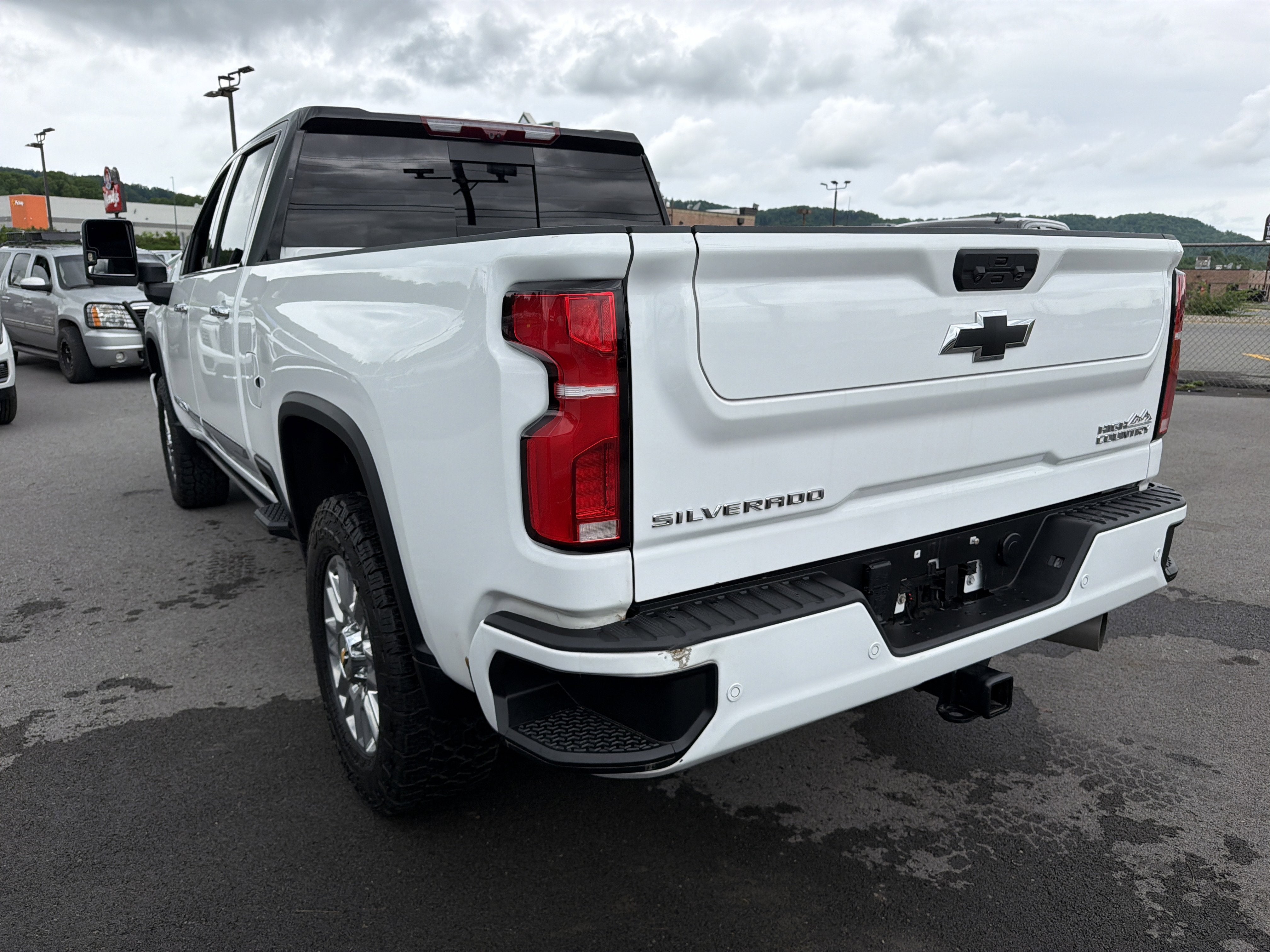 2024 Chevrolet Silverado 3500 HD High Country