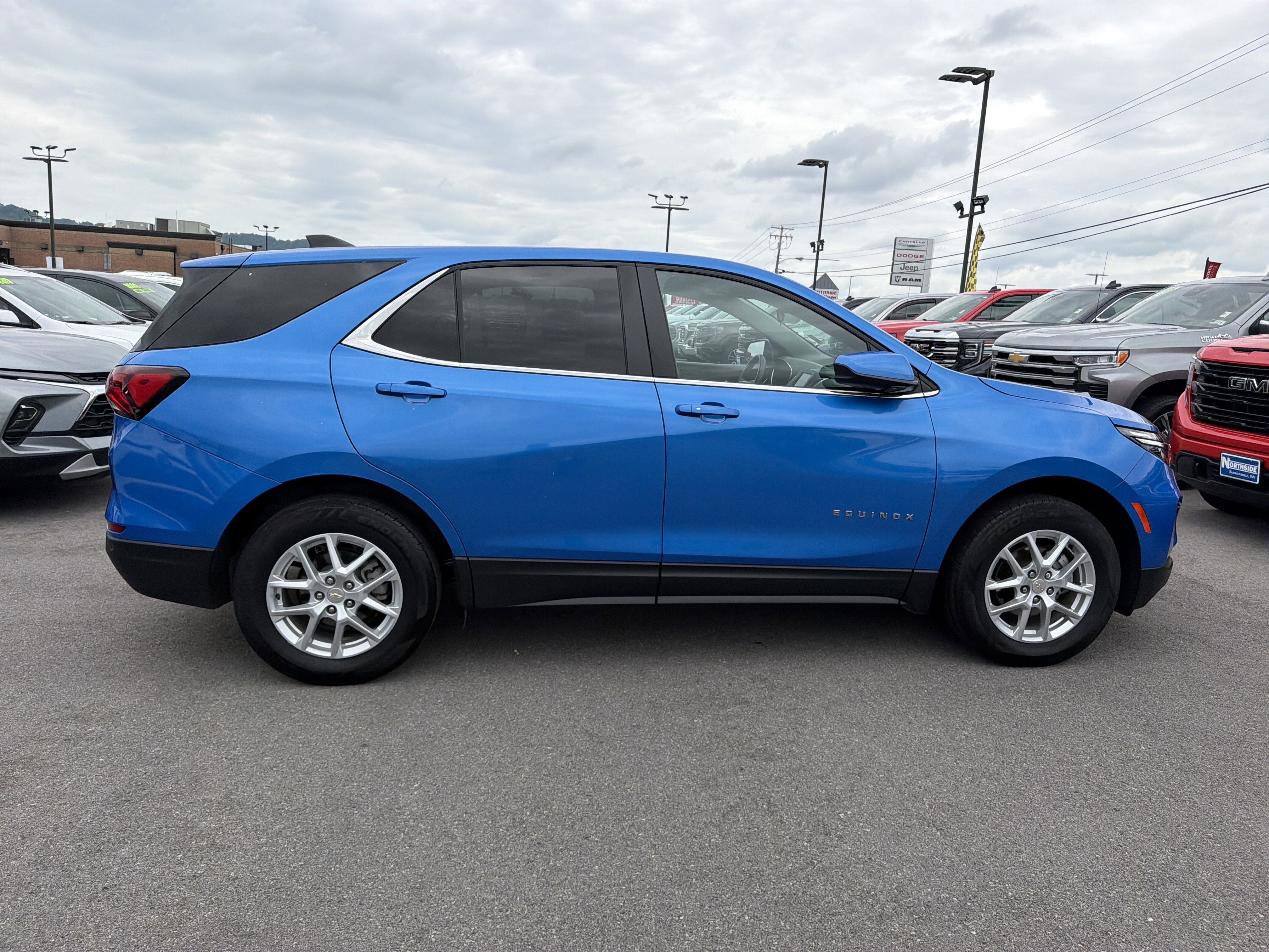 2024 Chevrolet Equinox LT