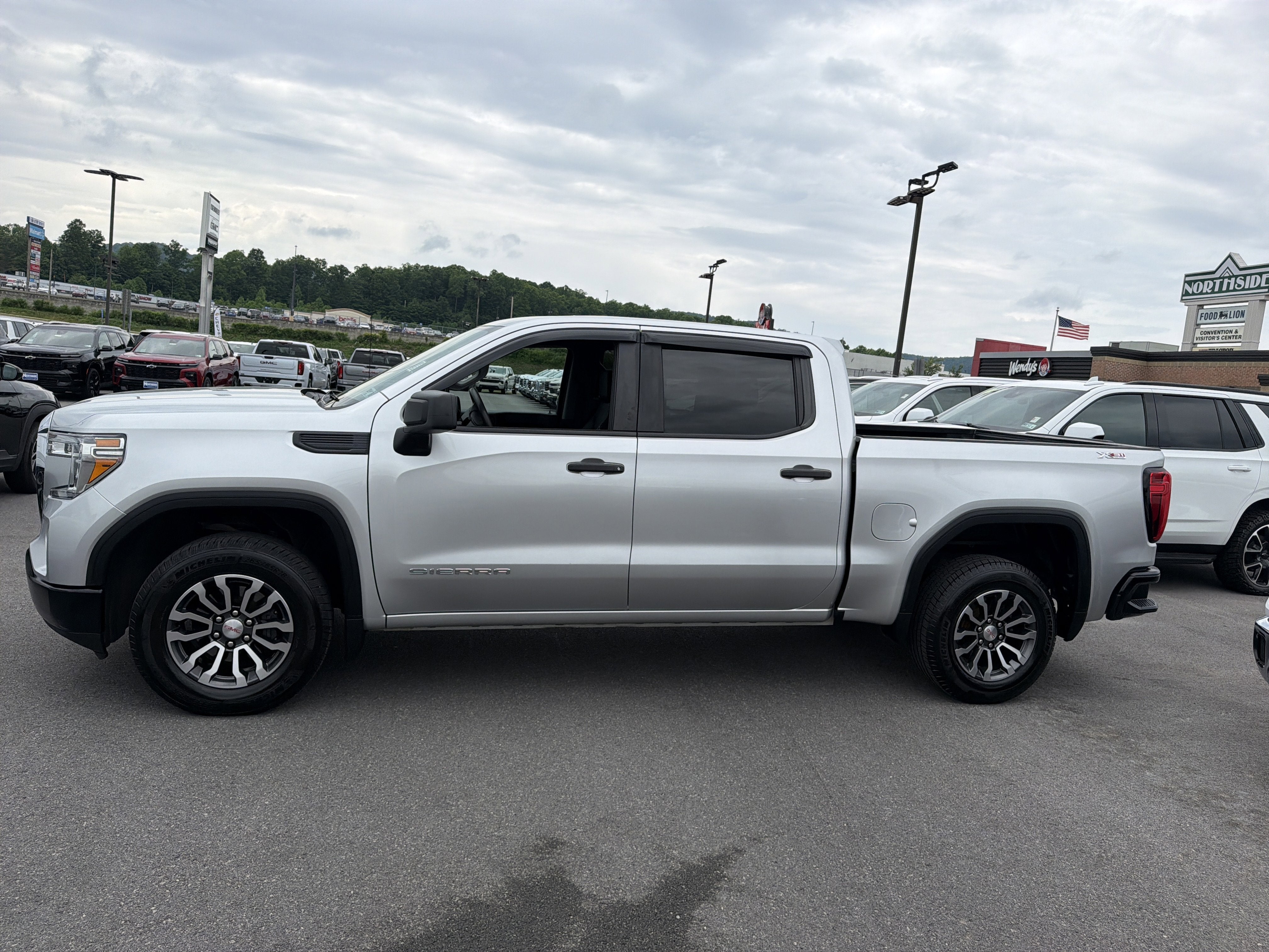 2019 GMC Sierra 1500 4WD CREW CAB 147