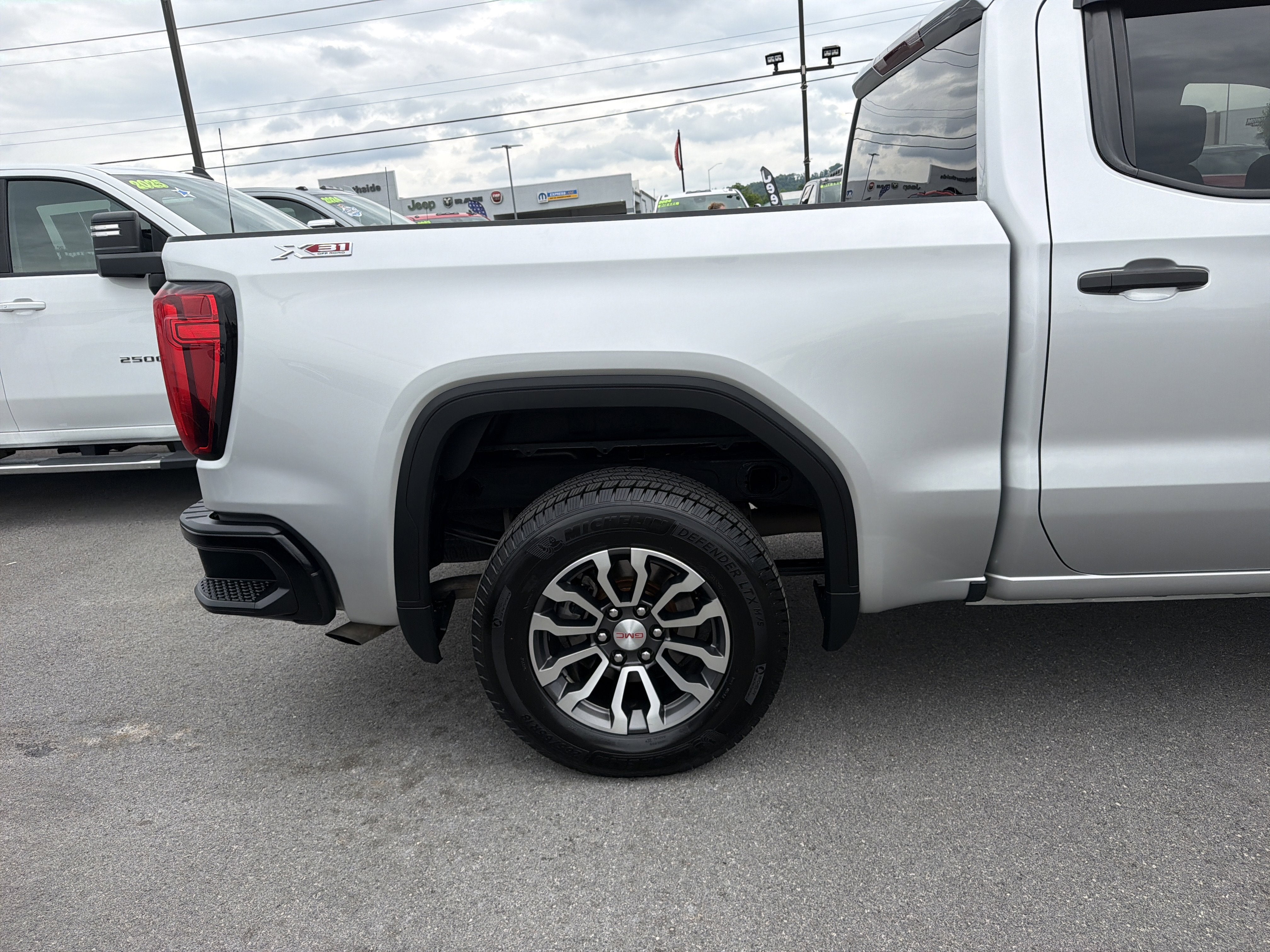 2019 GMC Sierra 1500 4WD CREW CAB 147