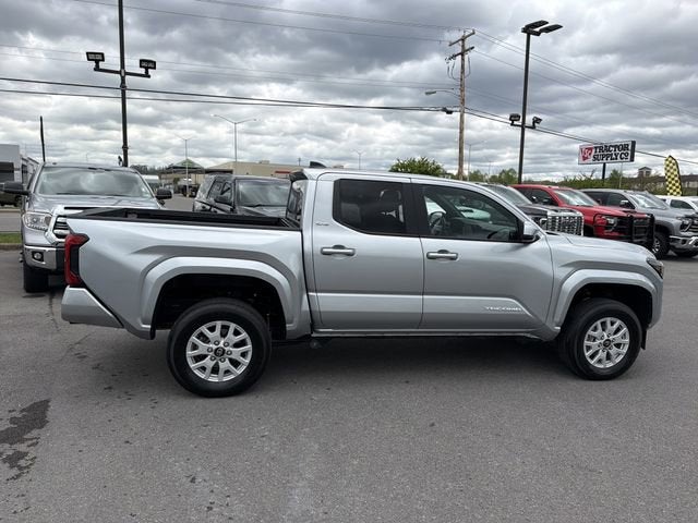 2024 Toyota Tacoma 4WD SR5
