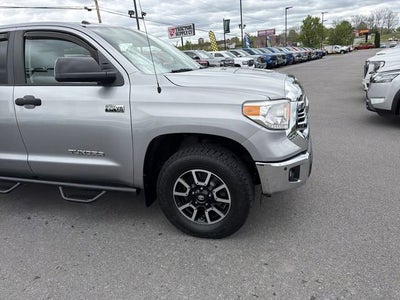 2017 Toyota Tundra 4WD SR5