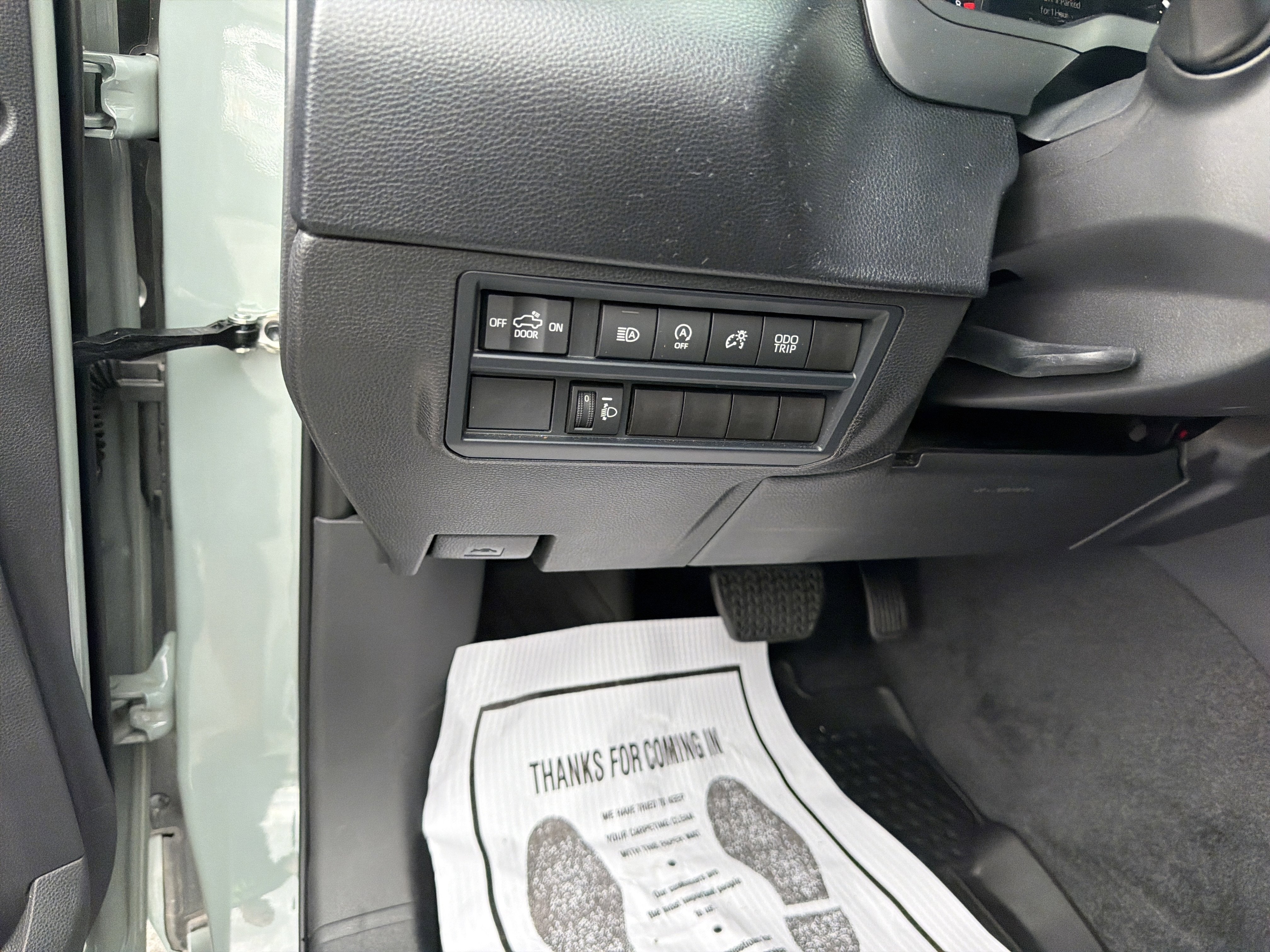 2025 Toyota Tundra 4WD SR