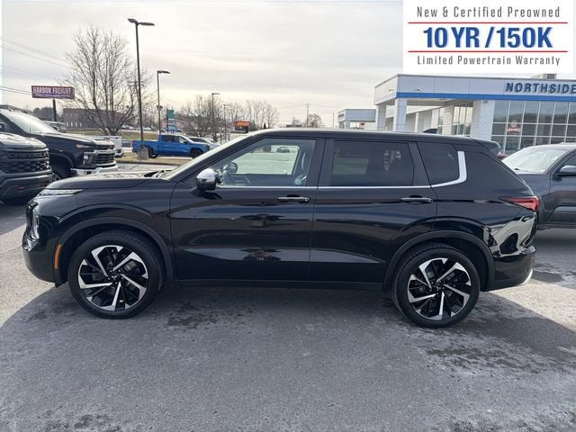 2022 Mitsubishi Outlander SE