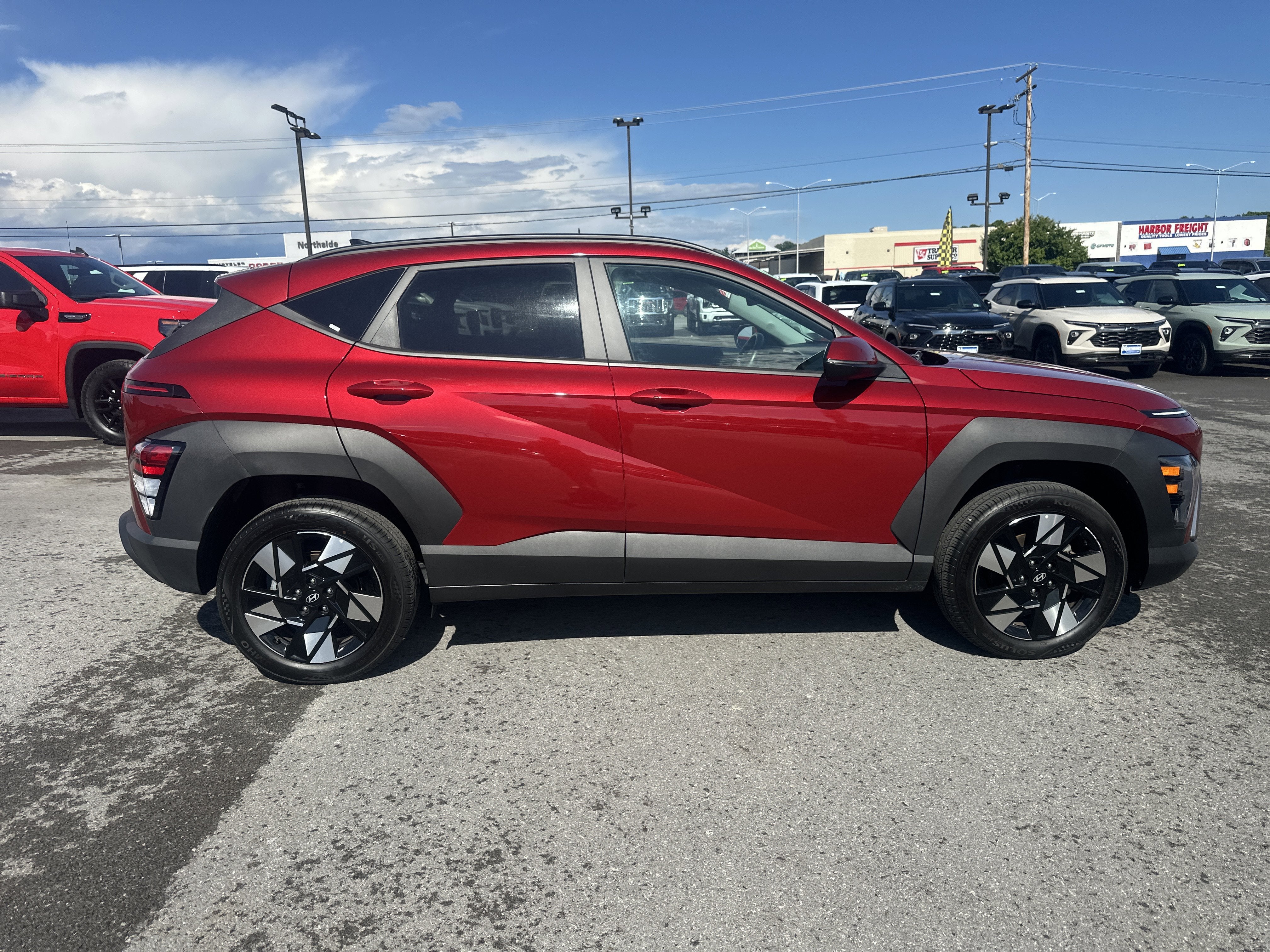 2025 Hyundai Kona SEL