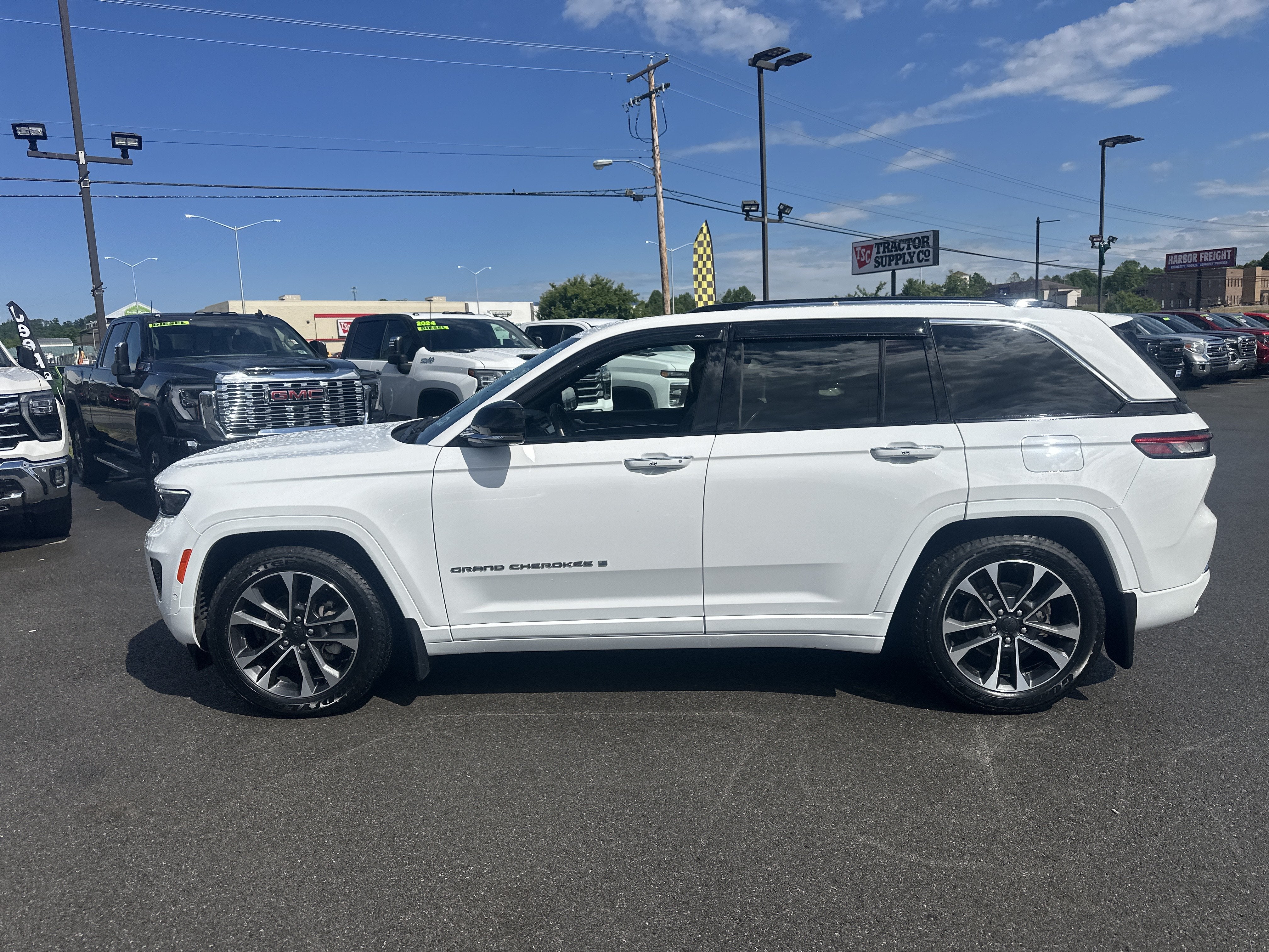 2023 Jeep Grand Cherokee Overland