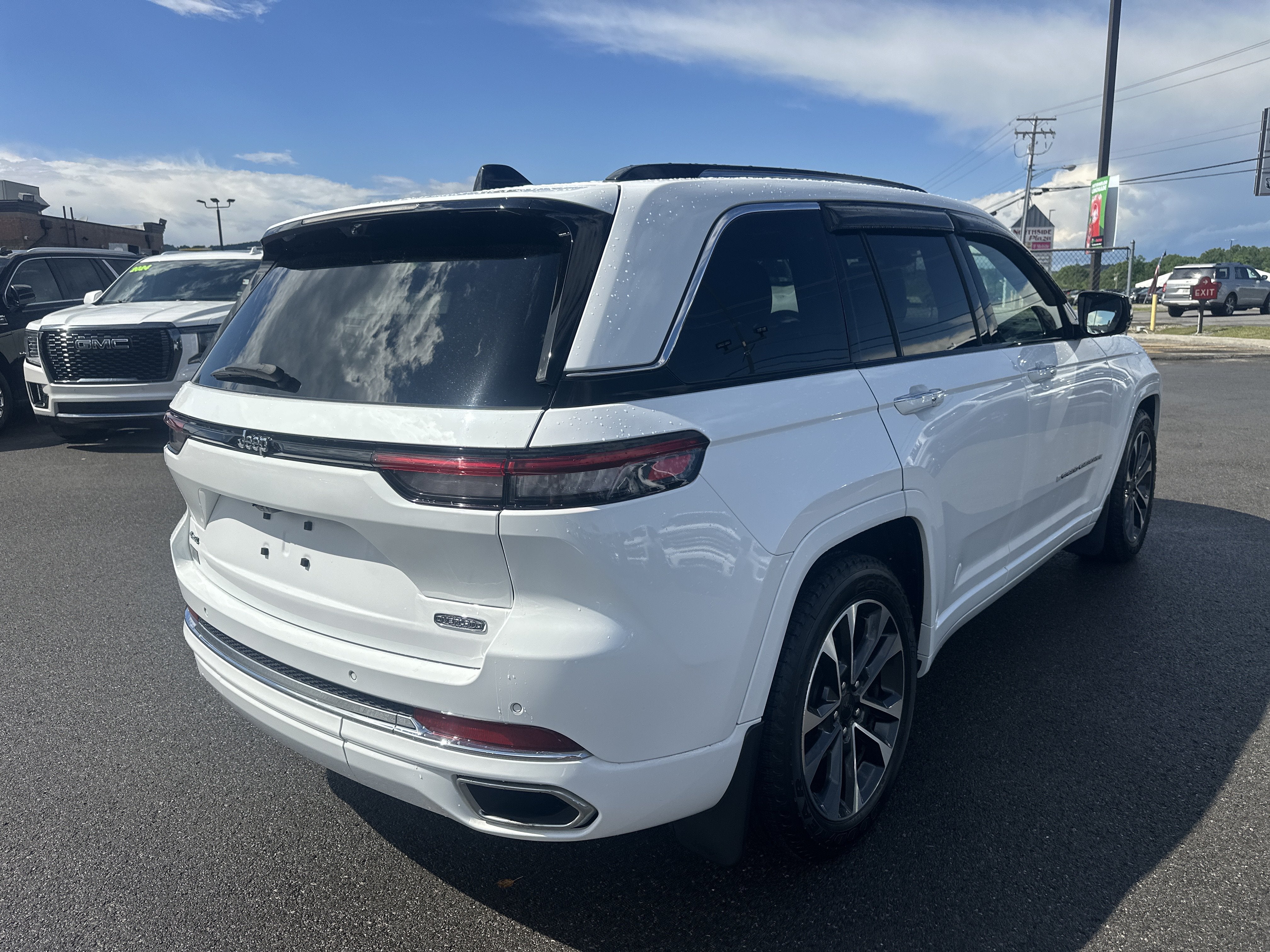 2023 Jeep Grand Cherokee Overland