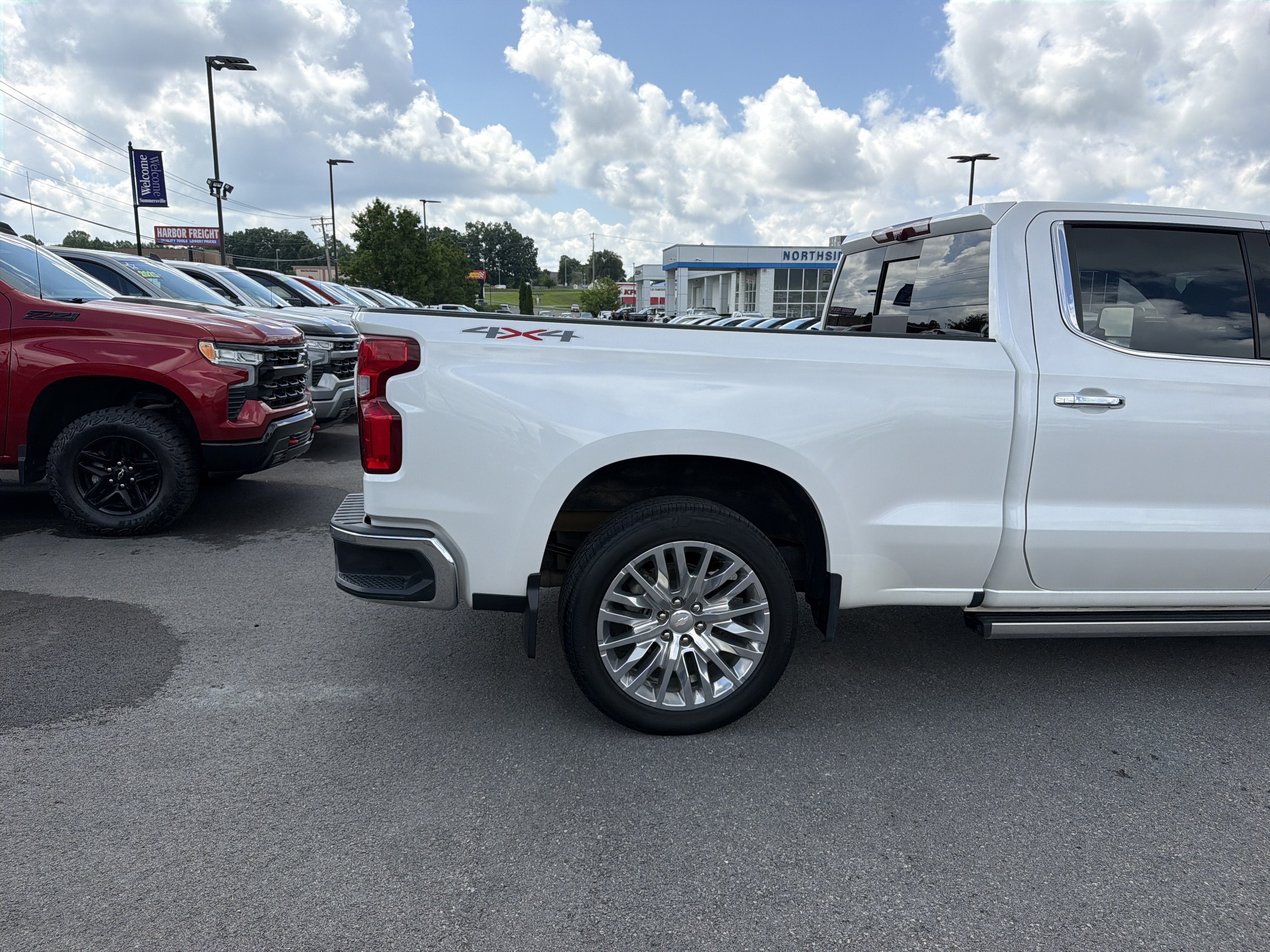 2024 Chevrolet Silverado 1500 LTZ