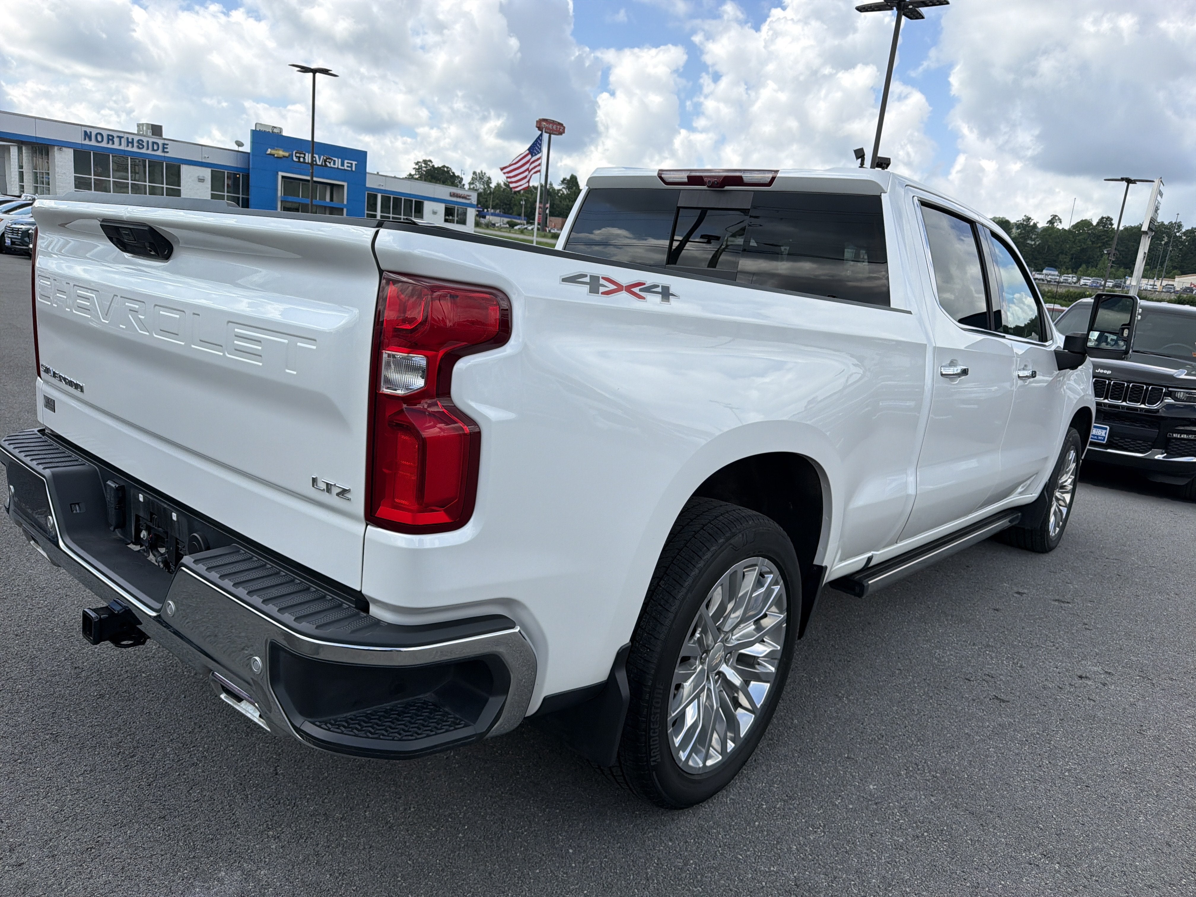 2024 Chevrolet Silverado 1500 LTZ