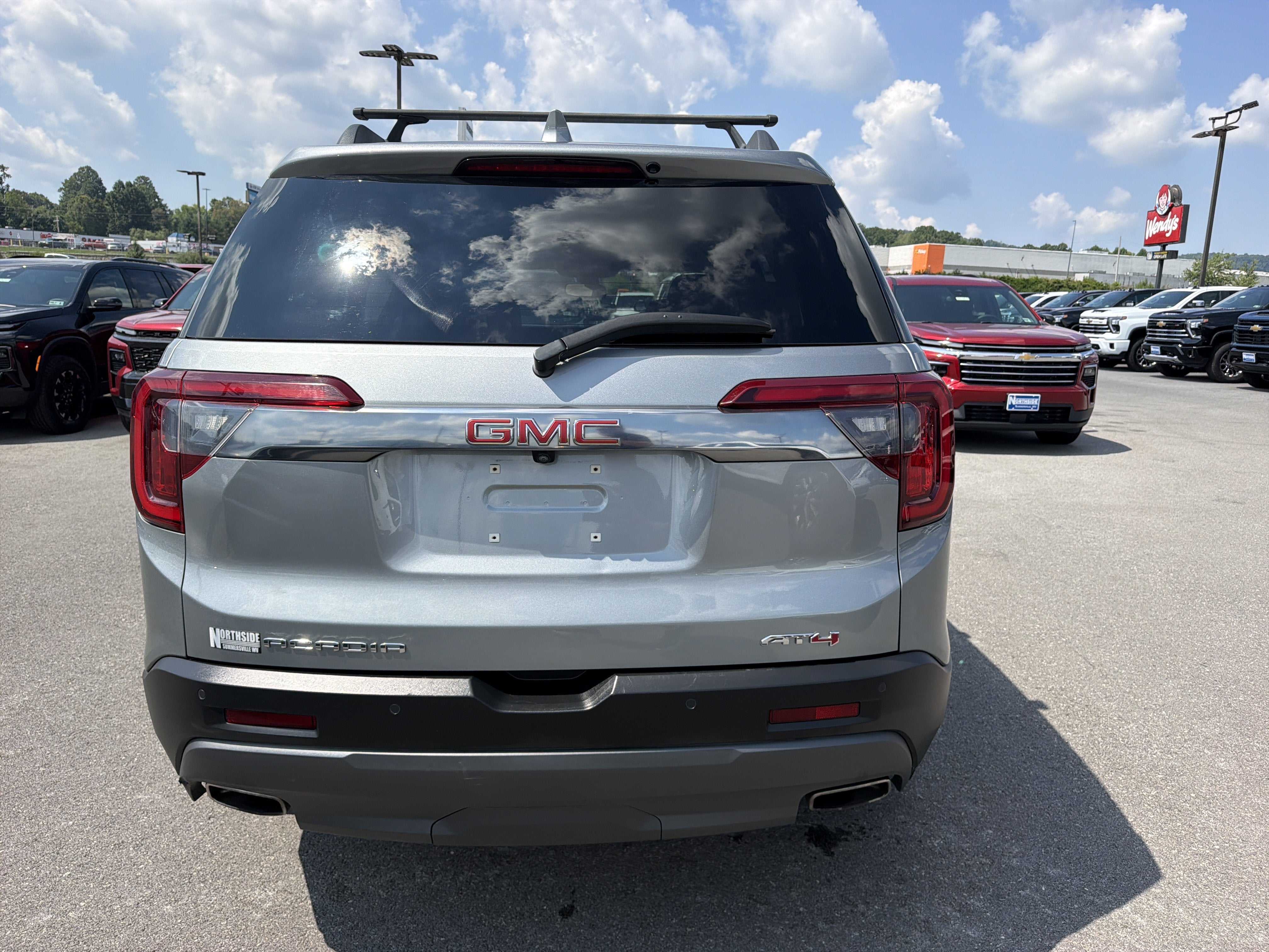 2023 GMC Acadia AT4