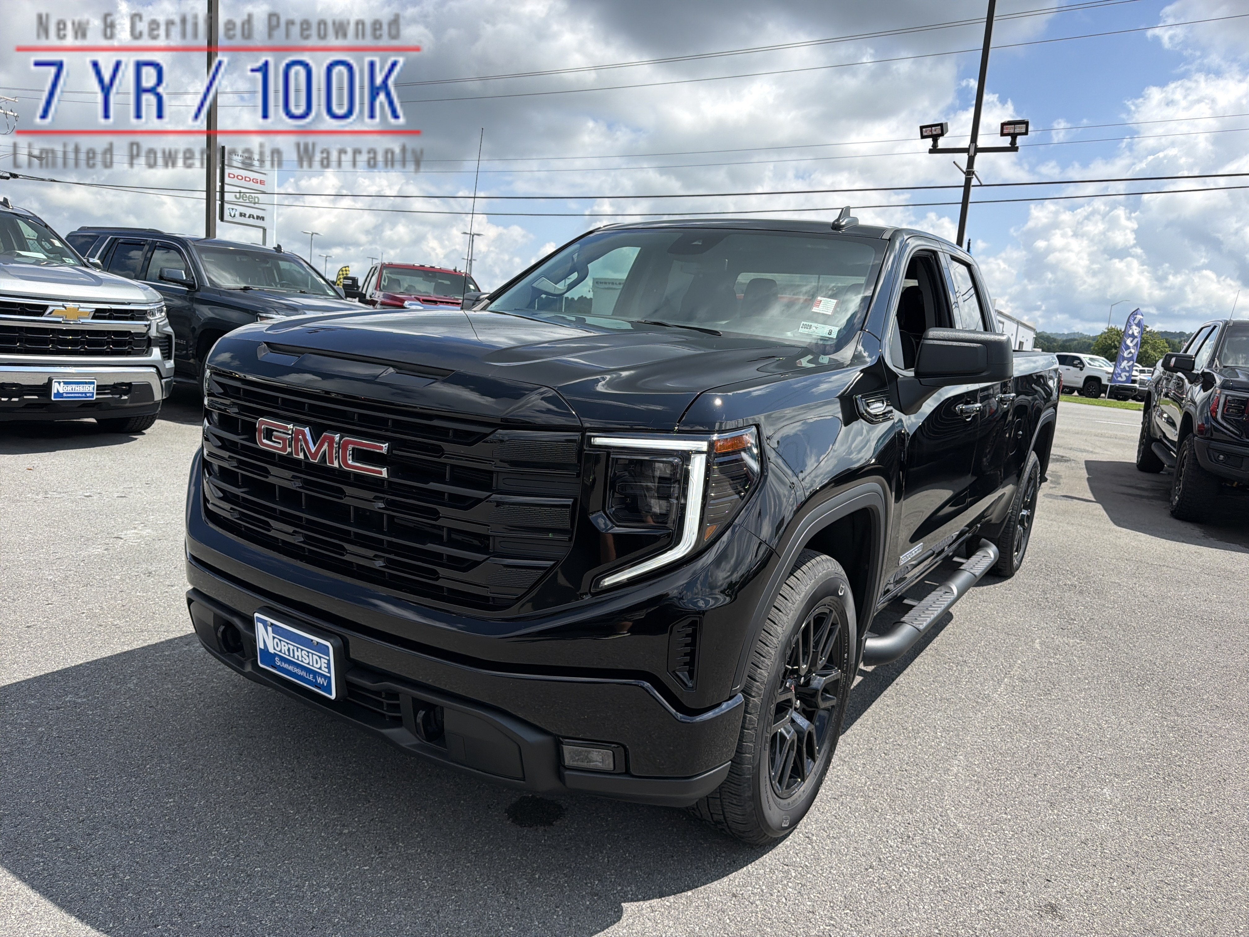 2025 GMC Sierra 1500 Elevation