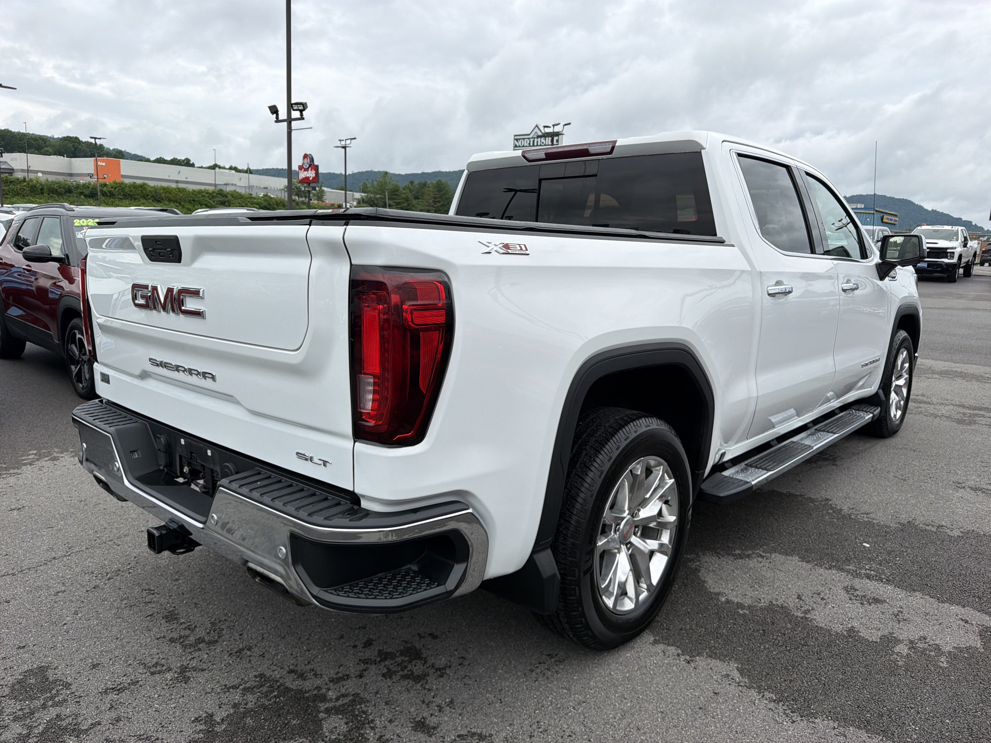2021 GMC Sierra 1500 SLT