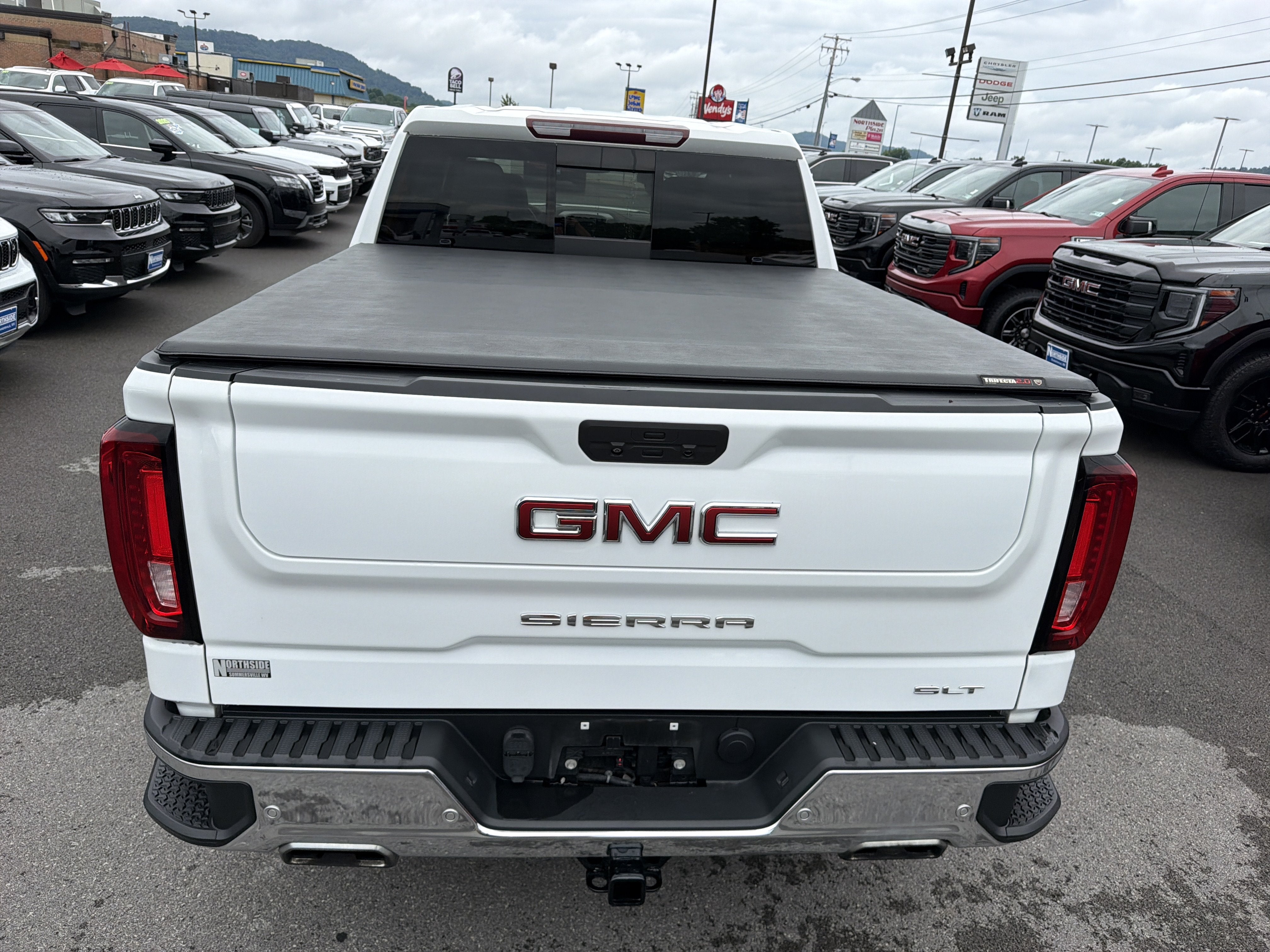 2021 GMC Sierra 1500 SLT