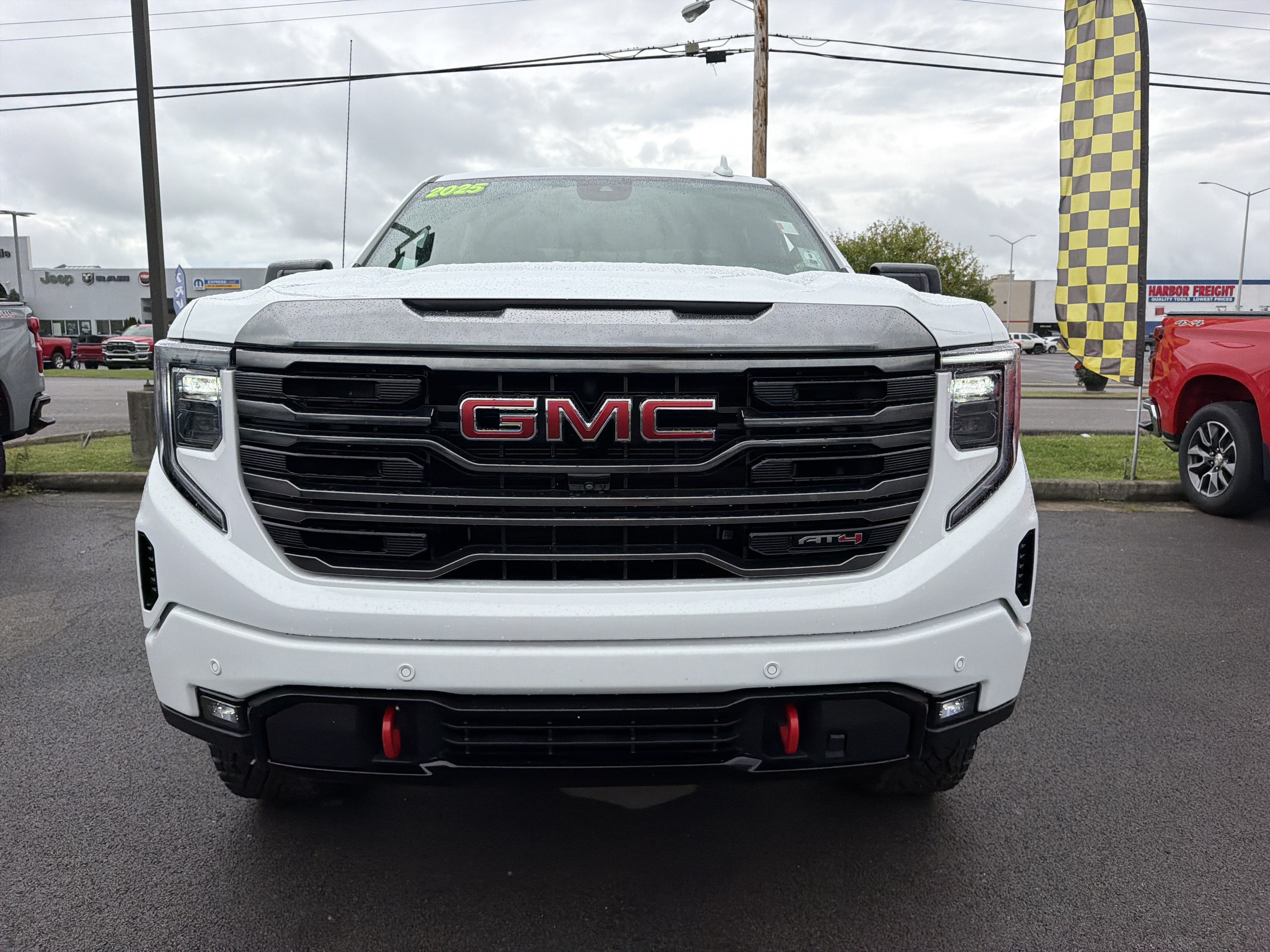 2023 GMC Sierra 1500 AT4