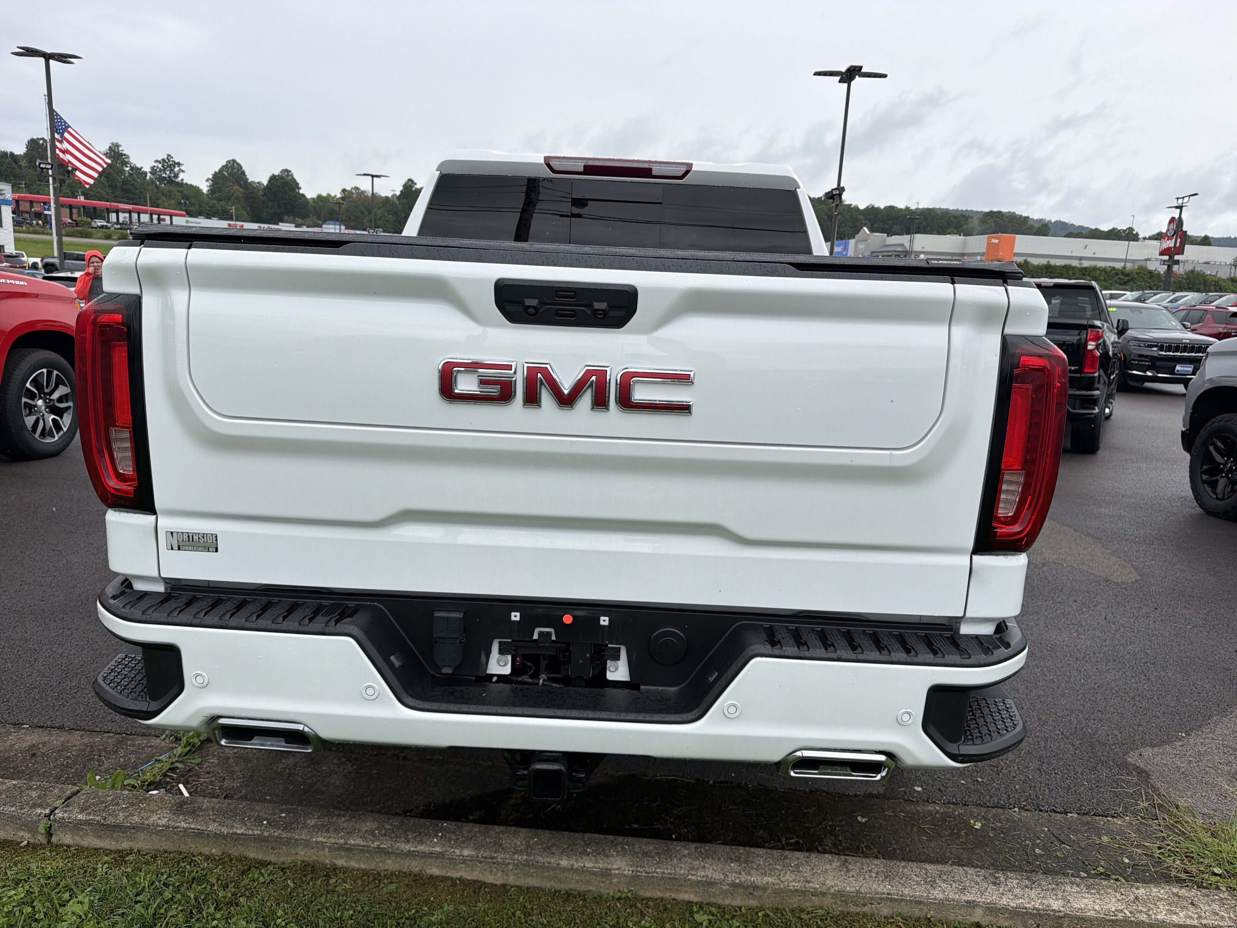 2023 GMC Sierra 1500 AT4