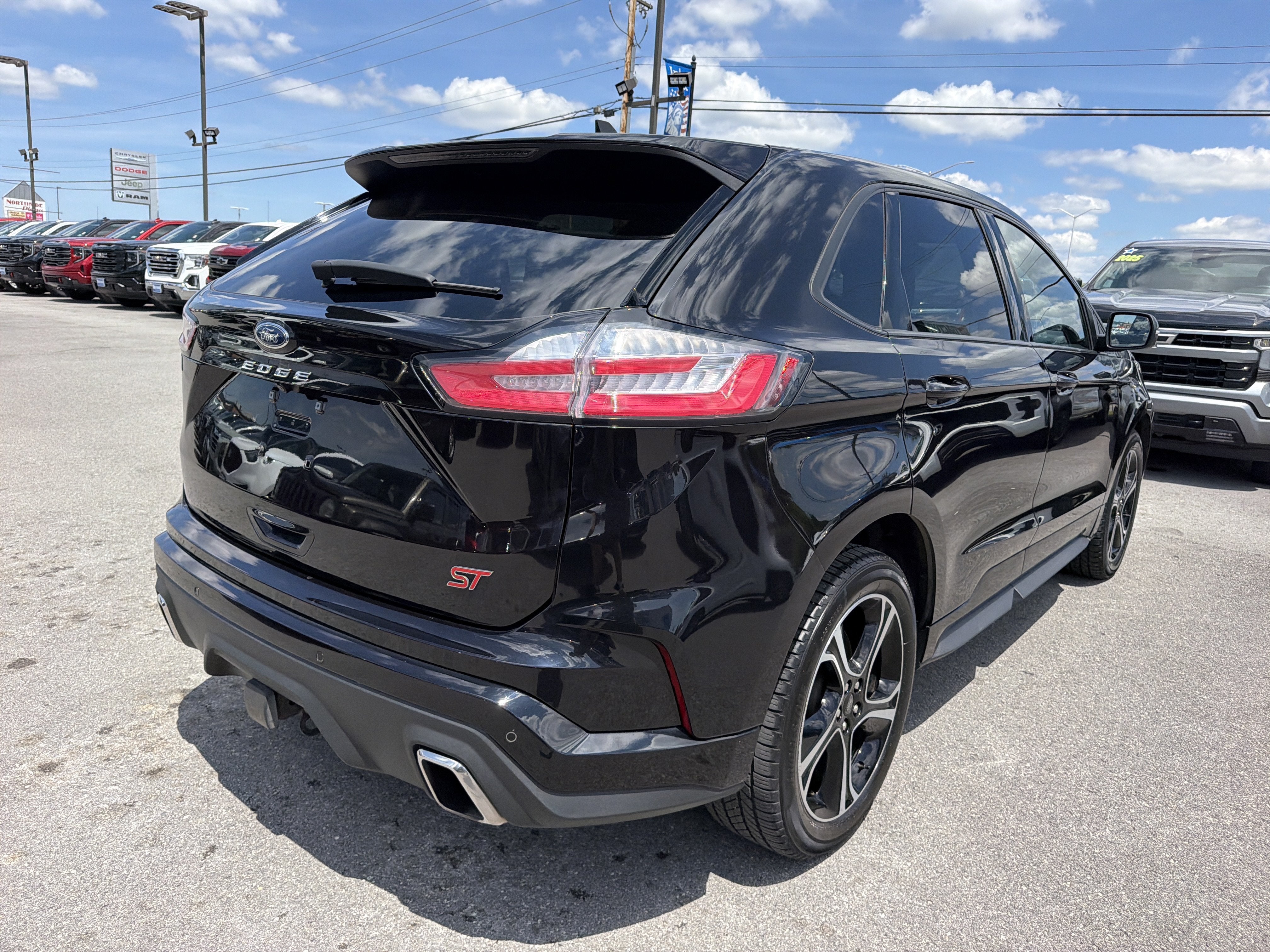 2022 Ford Edge ST