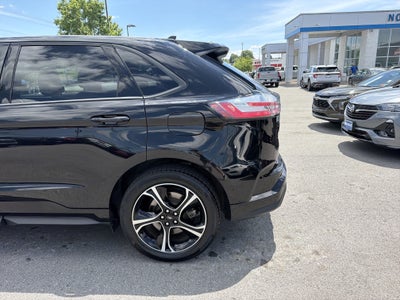 2022 Ford Edge ST