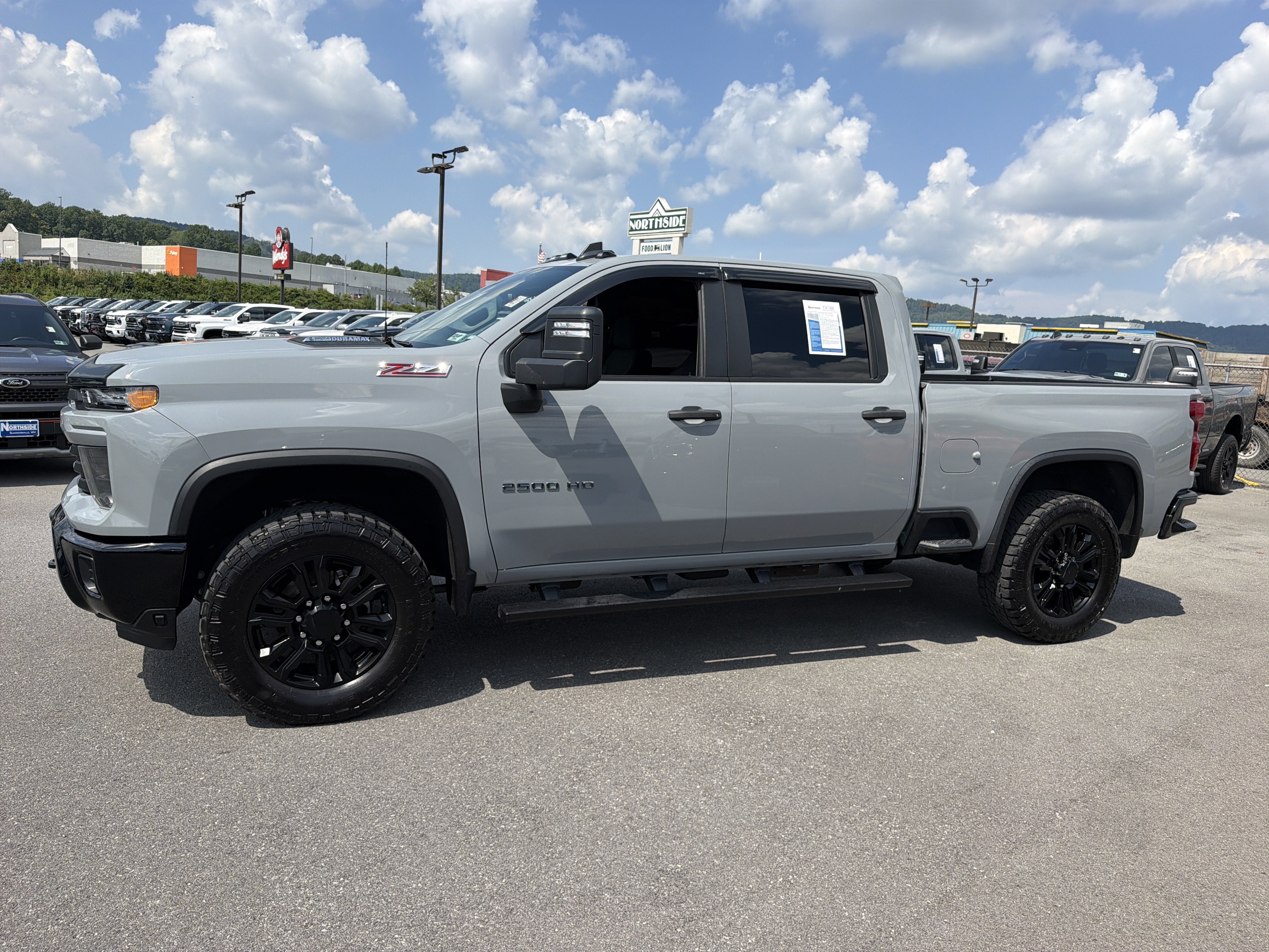 2024 Chevrolet Silverado 2500 HD Custom