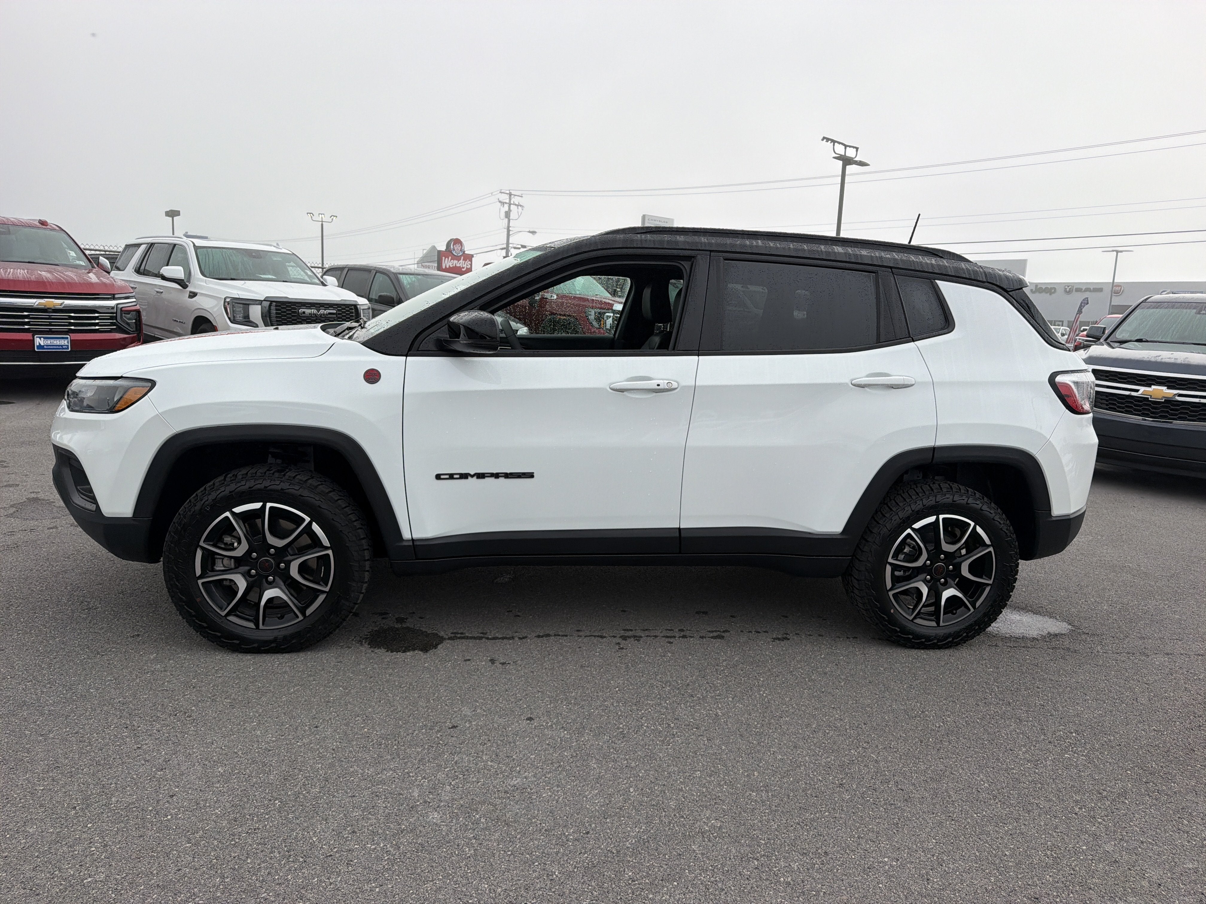 2025 Jeep Compass Trailhawk