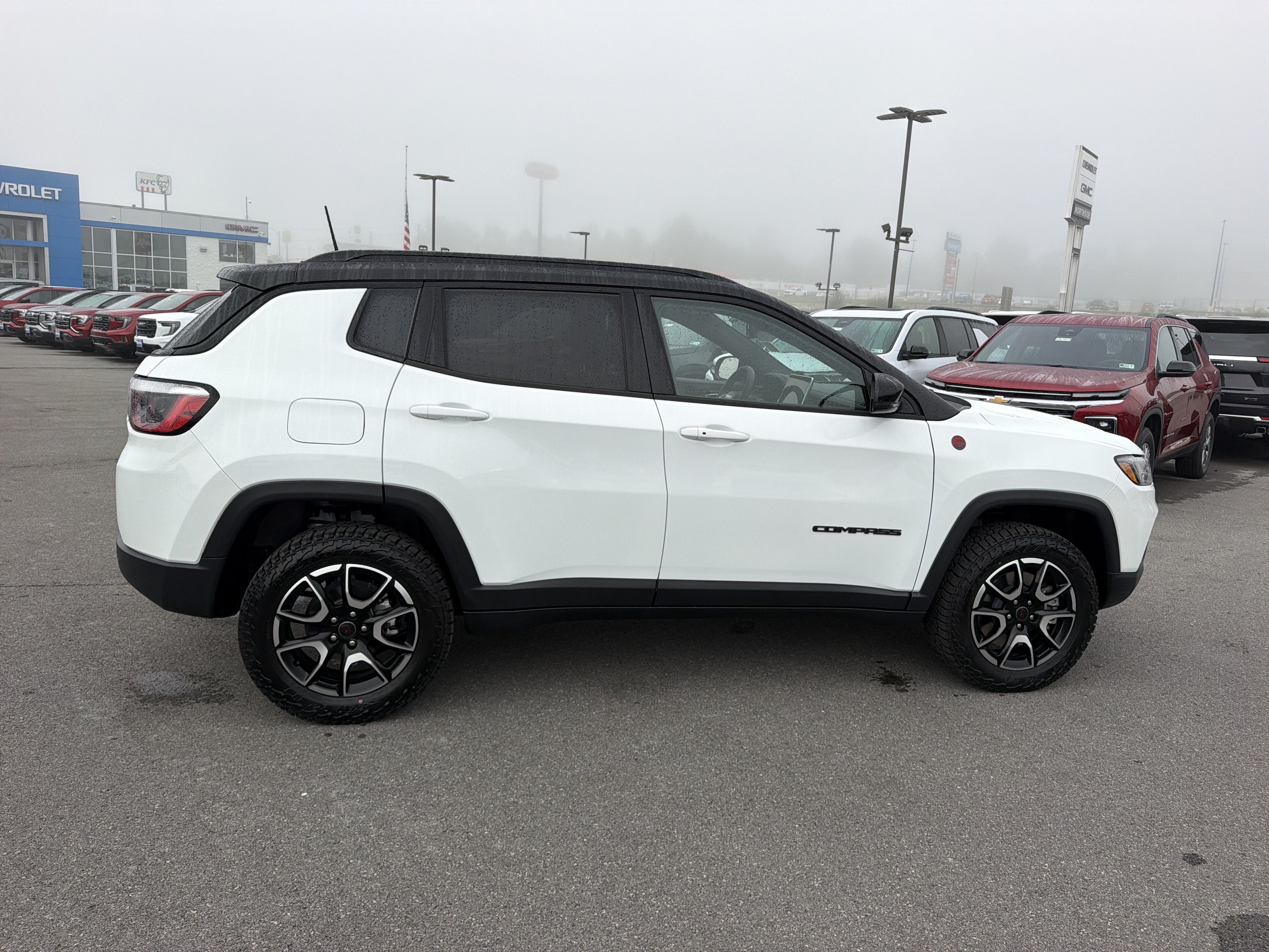 2025 Jeep Compass Trailhawk