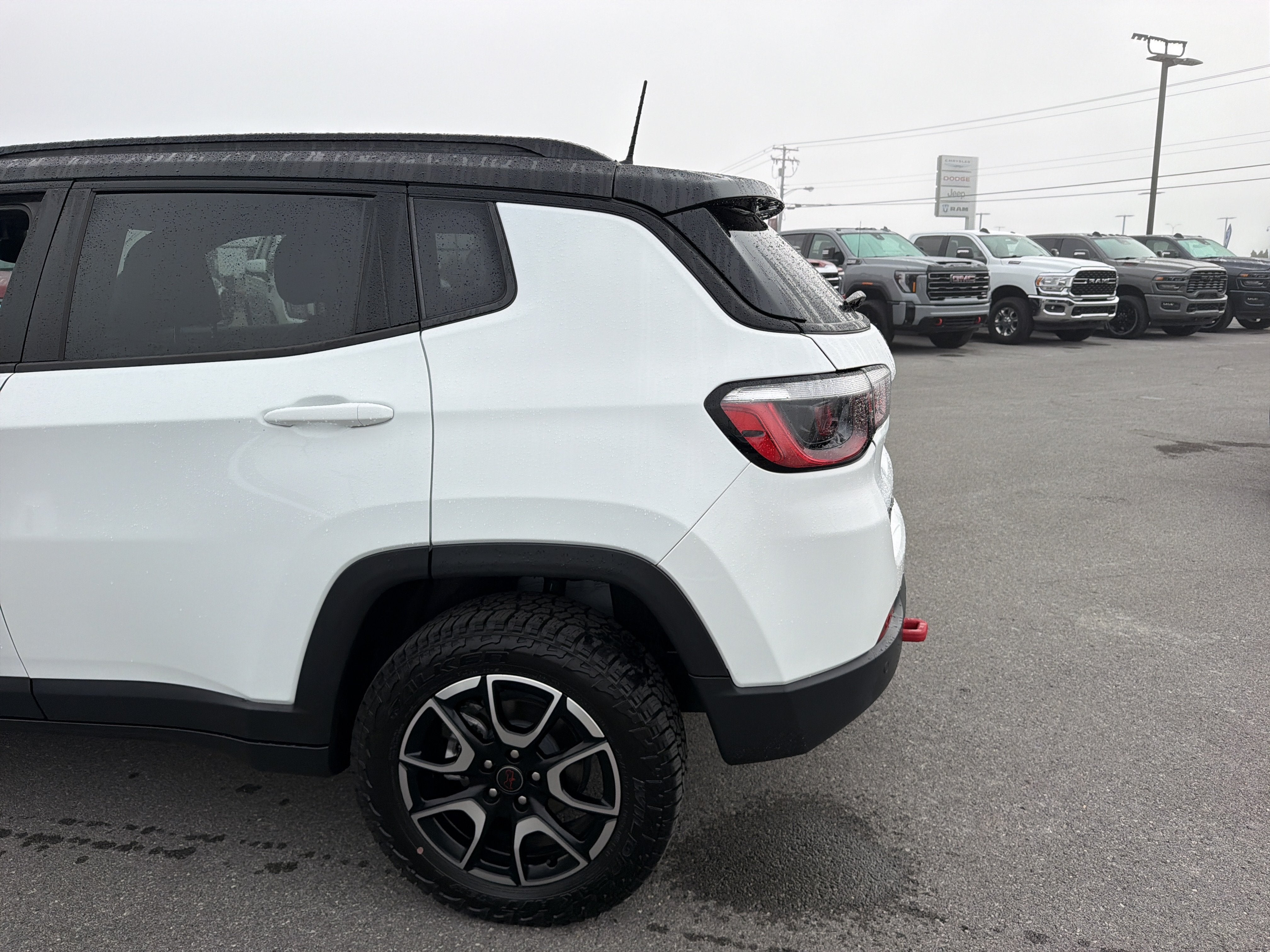 2025 Jeep Compass Trailhawk