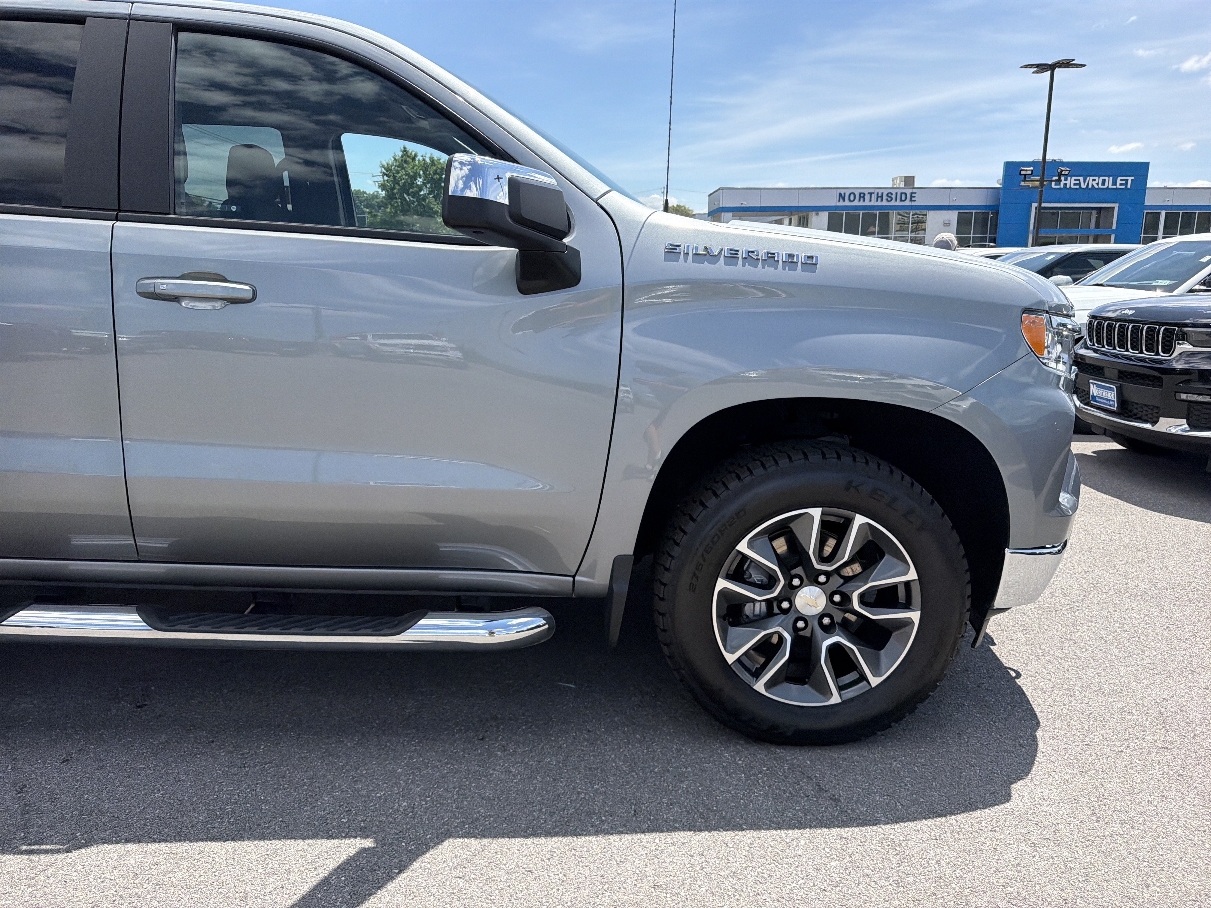 2023 Chevrolet Silverado 1500 LT (2FL)