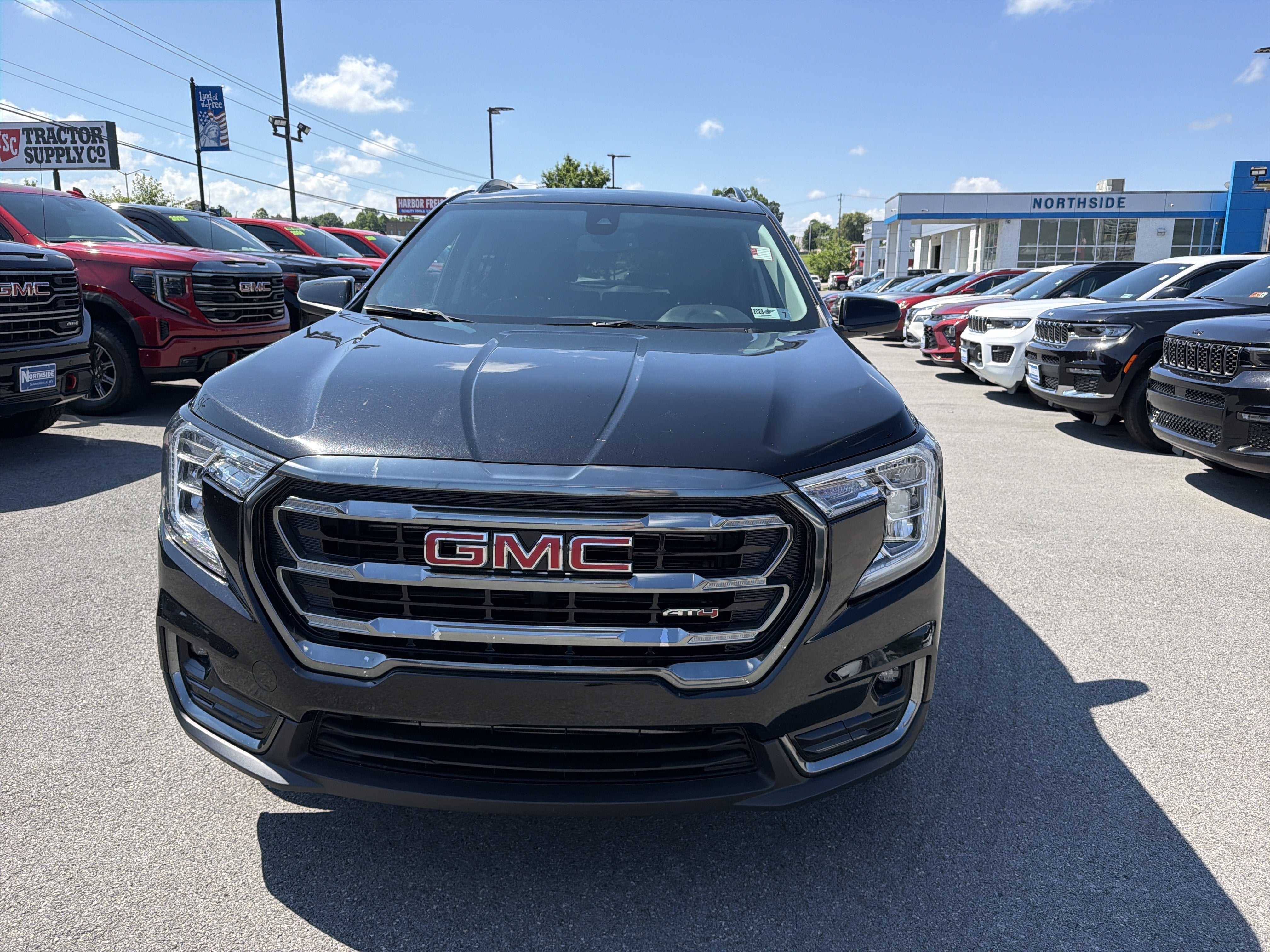 2023 GMC Terrain AT4