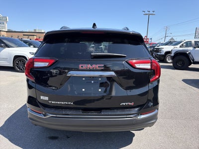 2023 GMC Terrain AT4