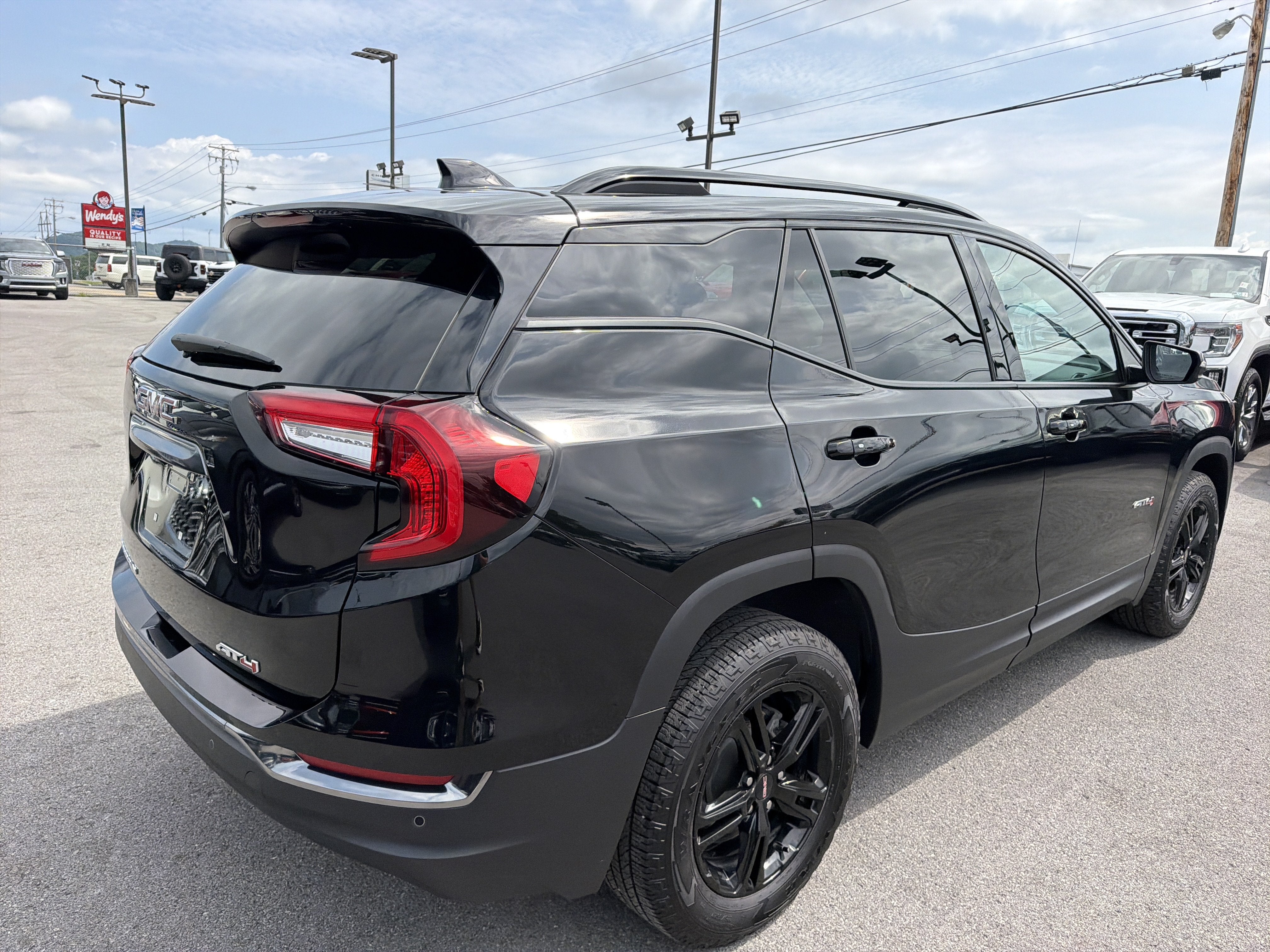 2024 GMC Terrain AT4