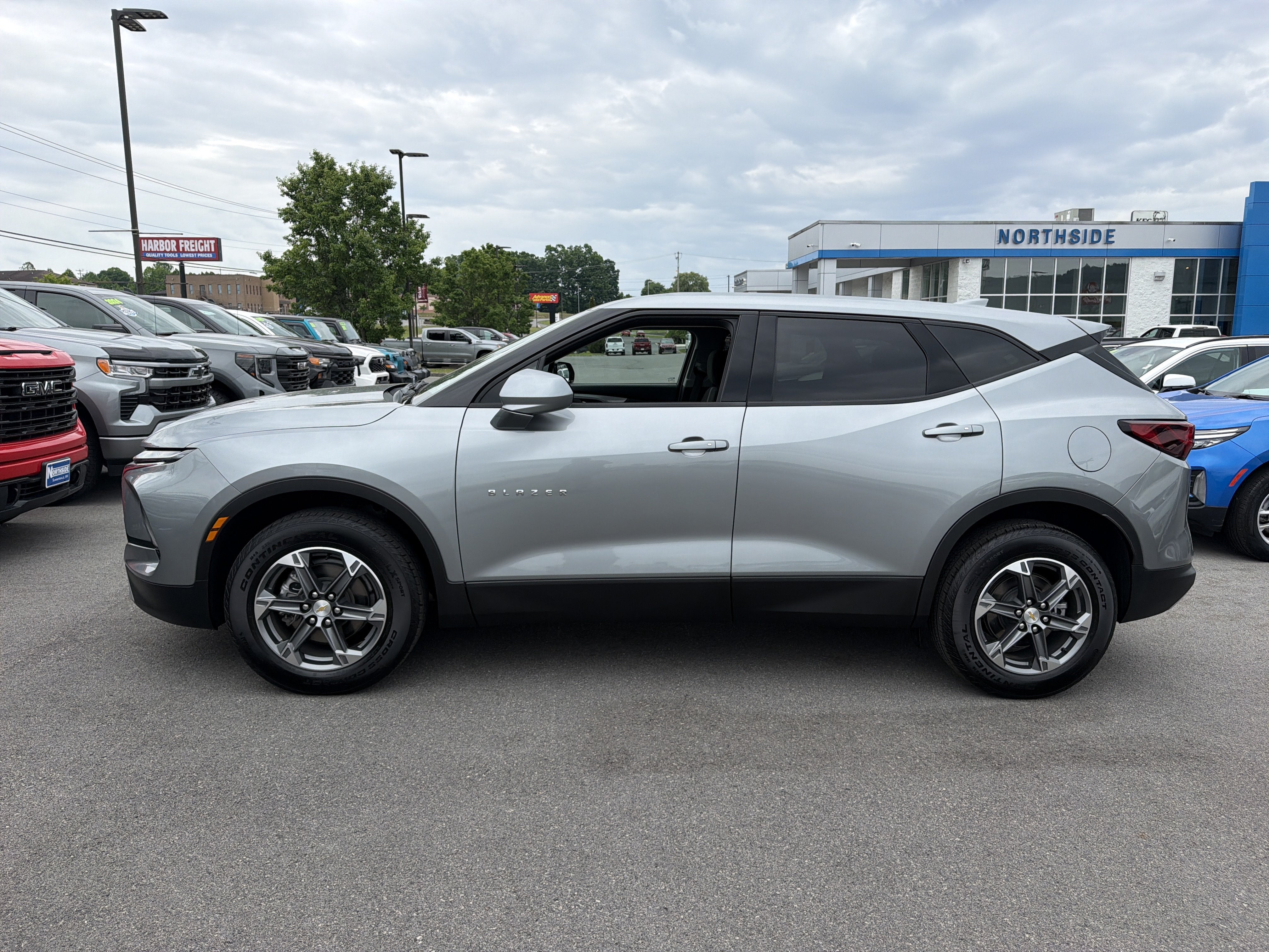 2025 Chevrolet Blazer 2LT