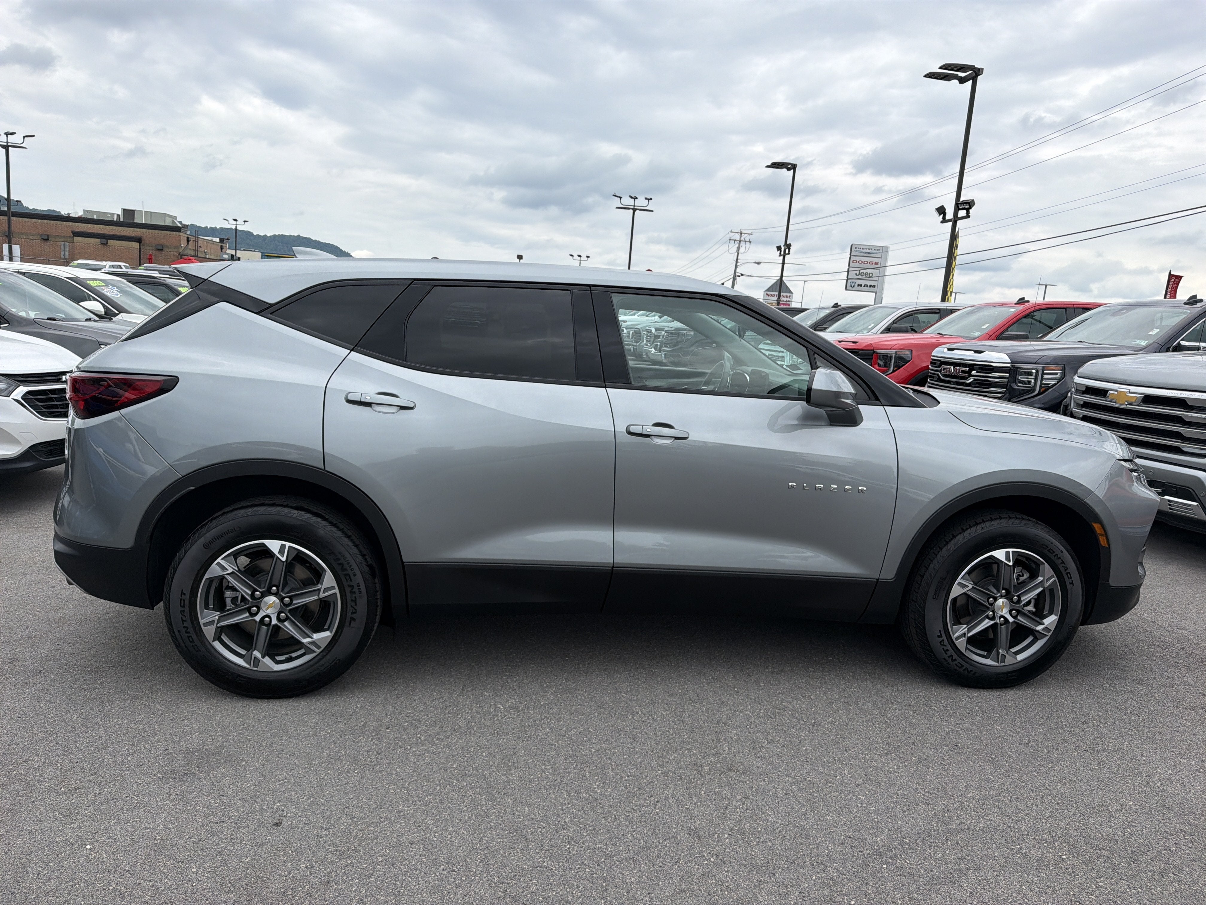 2025 Chevrolet Blazer 2LT