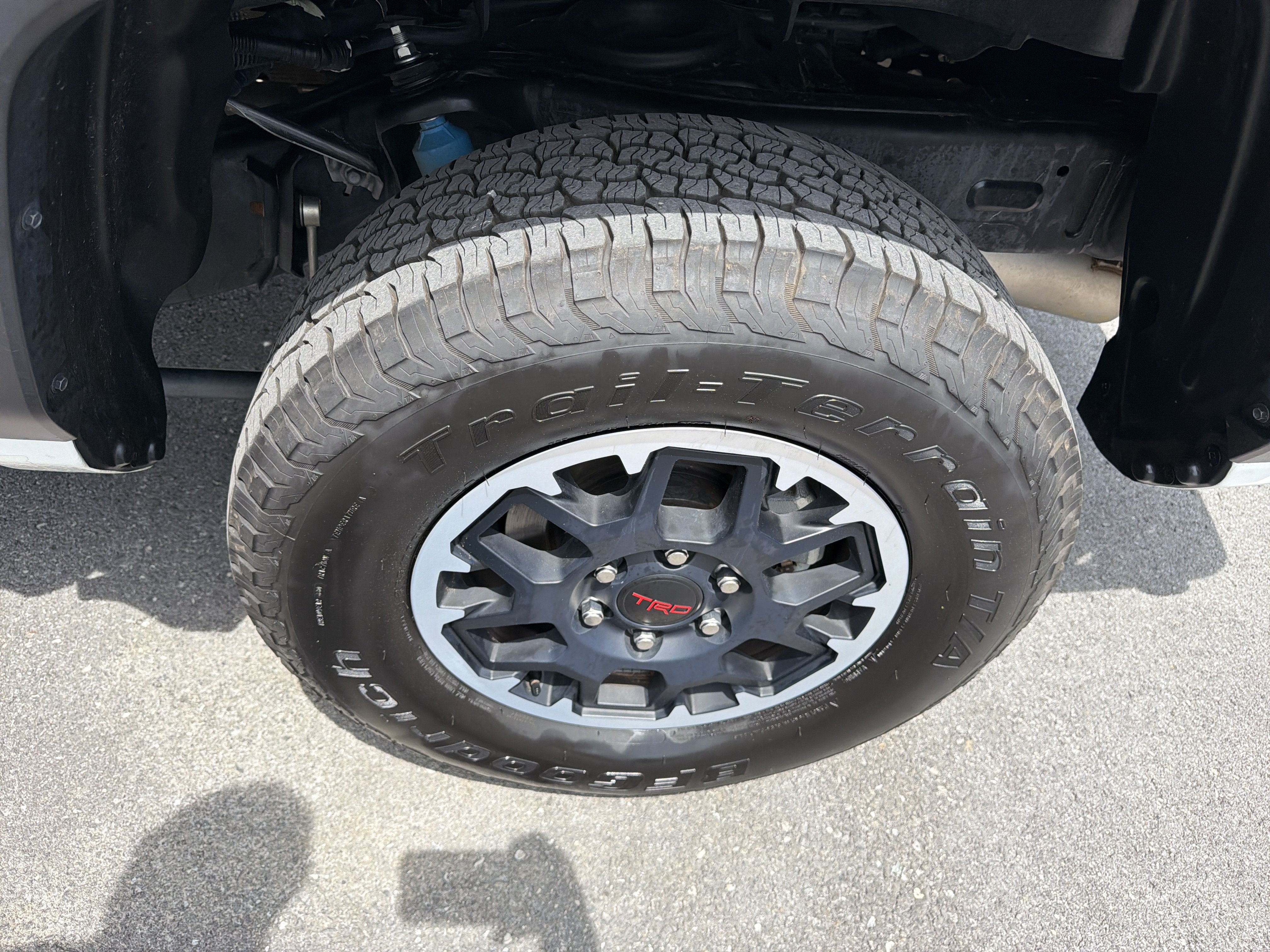 2025 Toyota Tacoma 4WD SR