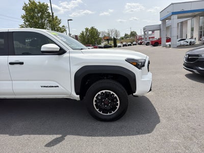 2025 Toyota Tacoma 4WD SR