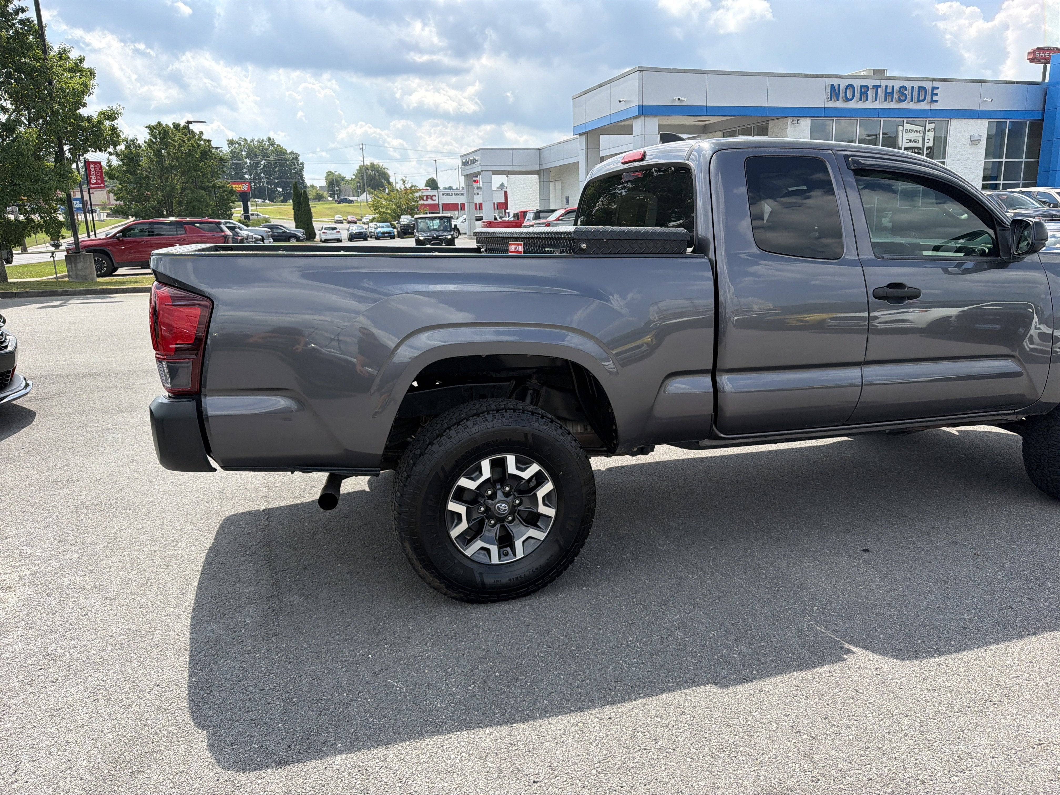 2021 Toyota Tacoma 4WD SR
