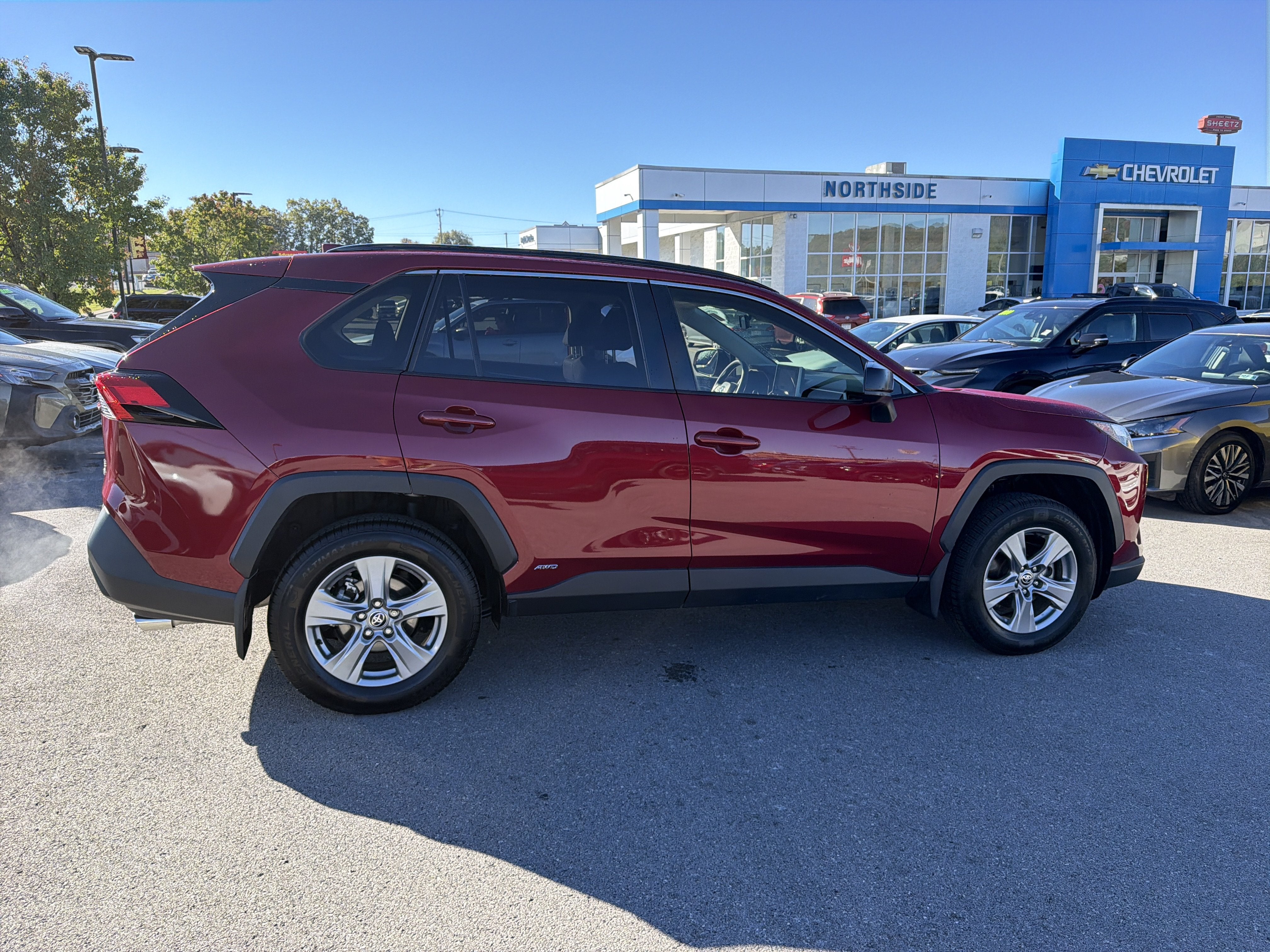 2025 Toyota RAV4 Hybrid LE