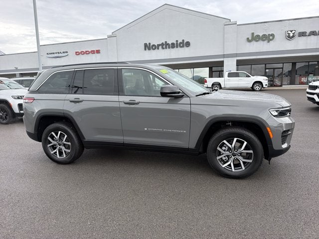 2027 Jeep Grand Cherokee Laredo X