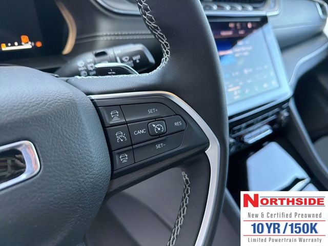 2026 Jeep Grand Cherokee GRAND CHEROKEE LAREDO X 4X4