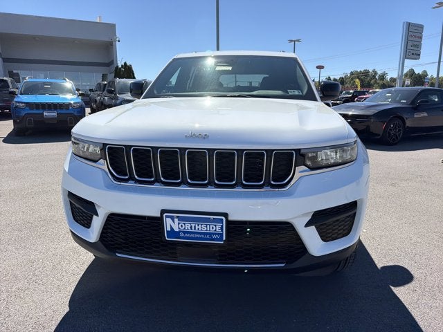 2027 Jeep Grand Cherokee Laredo X