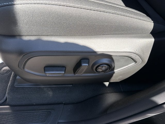 2027 Jeep Grand Cherokee Laredo X