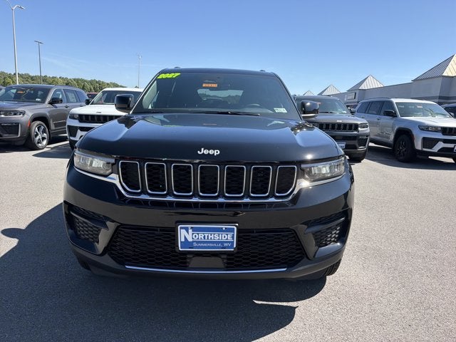 2027 Jeep Grand Cherokee Laredo X