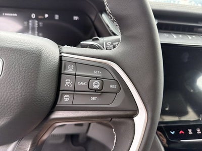 2027 Jeep Grand Cherokee Laredo Altitude