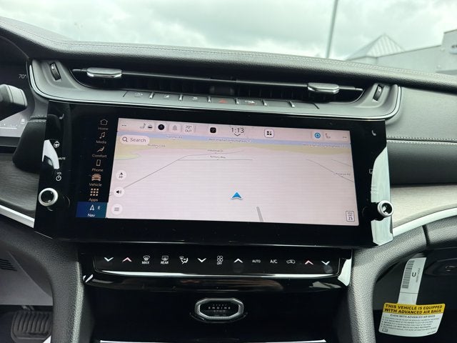 2027 Jeep Grand Cherokee Laredo Altitude