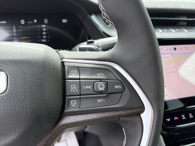 2026 Jeep Grand Cherokee Laredo Altitude