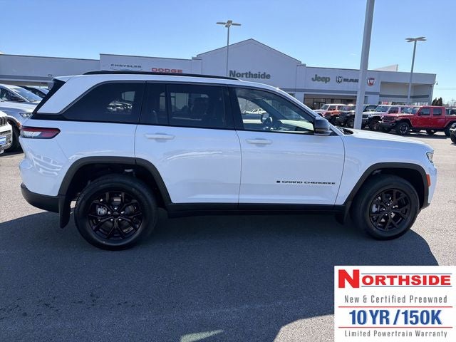 2026 Jeep Grand Cherokee GRAND CHEROKEE LAREDO ALTITUDE 4X4