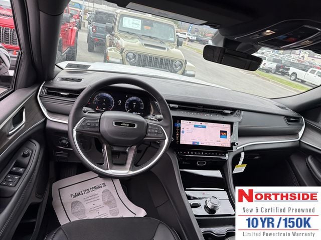 2026 Jeep Grand Cherokee Laredo