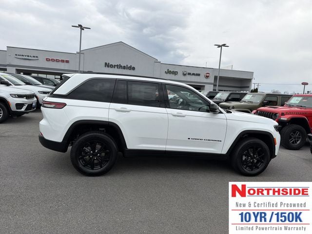 2026 Jeep Grand Cherokee Laredo